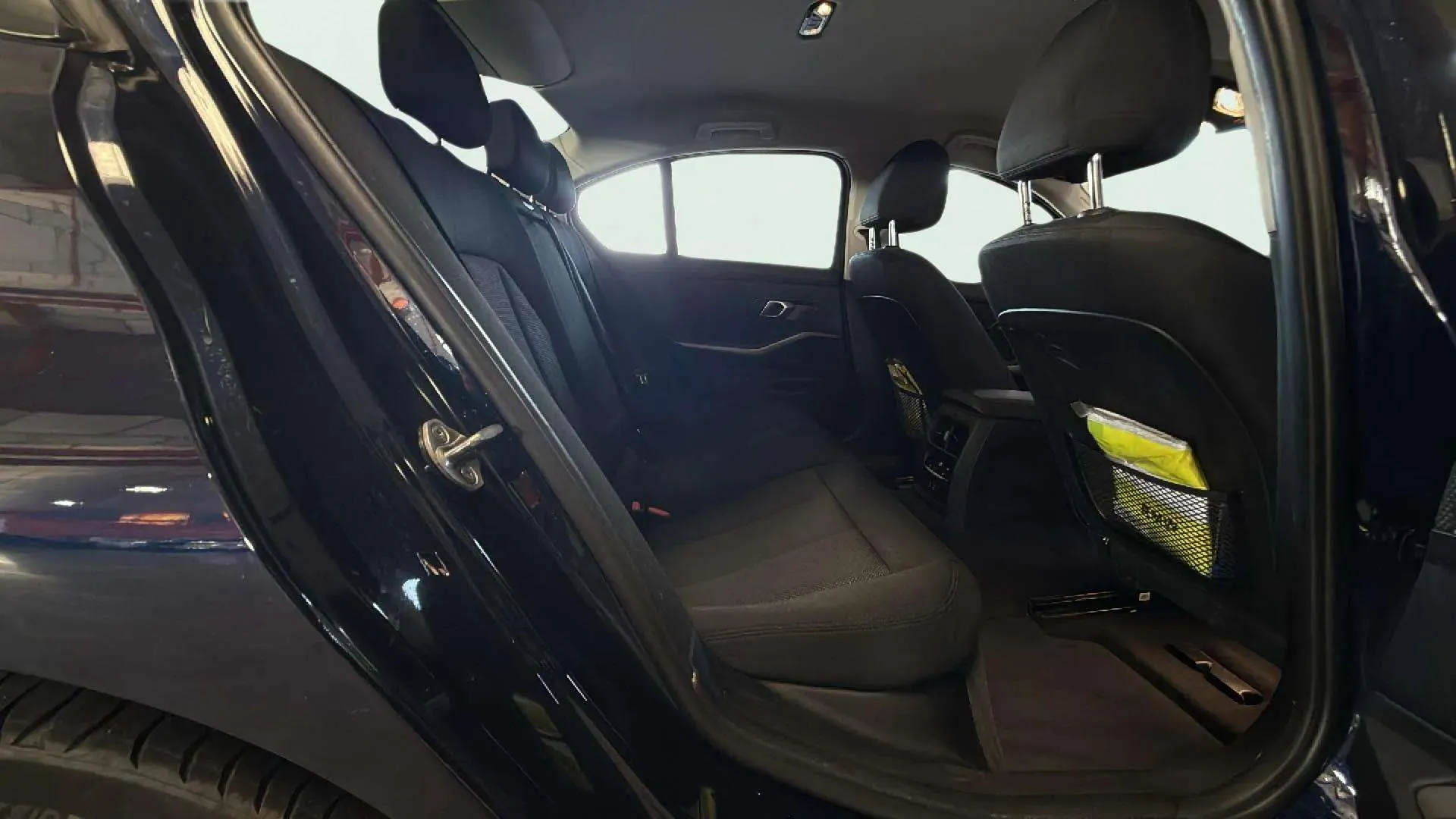 BMW Serie 3 318d - foto 22
