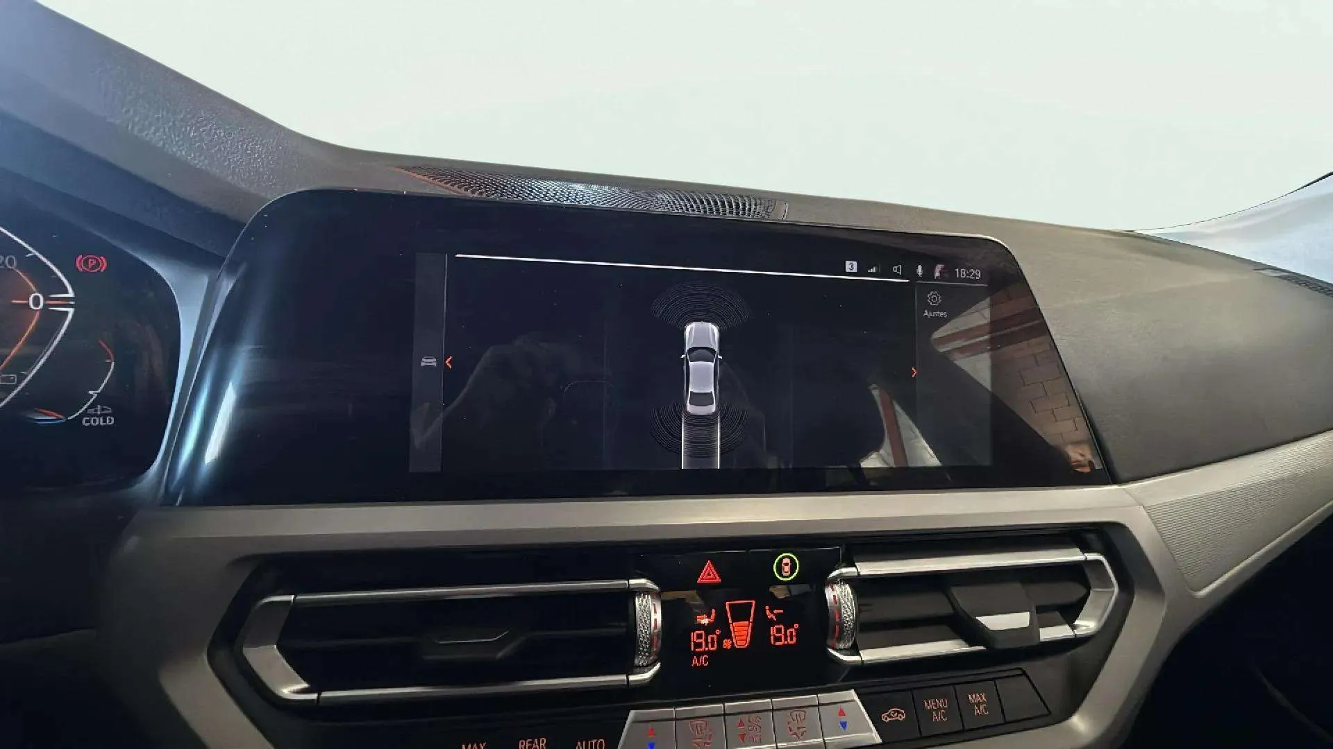 BMW Serie 3 318d - foto 18