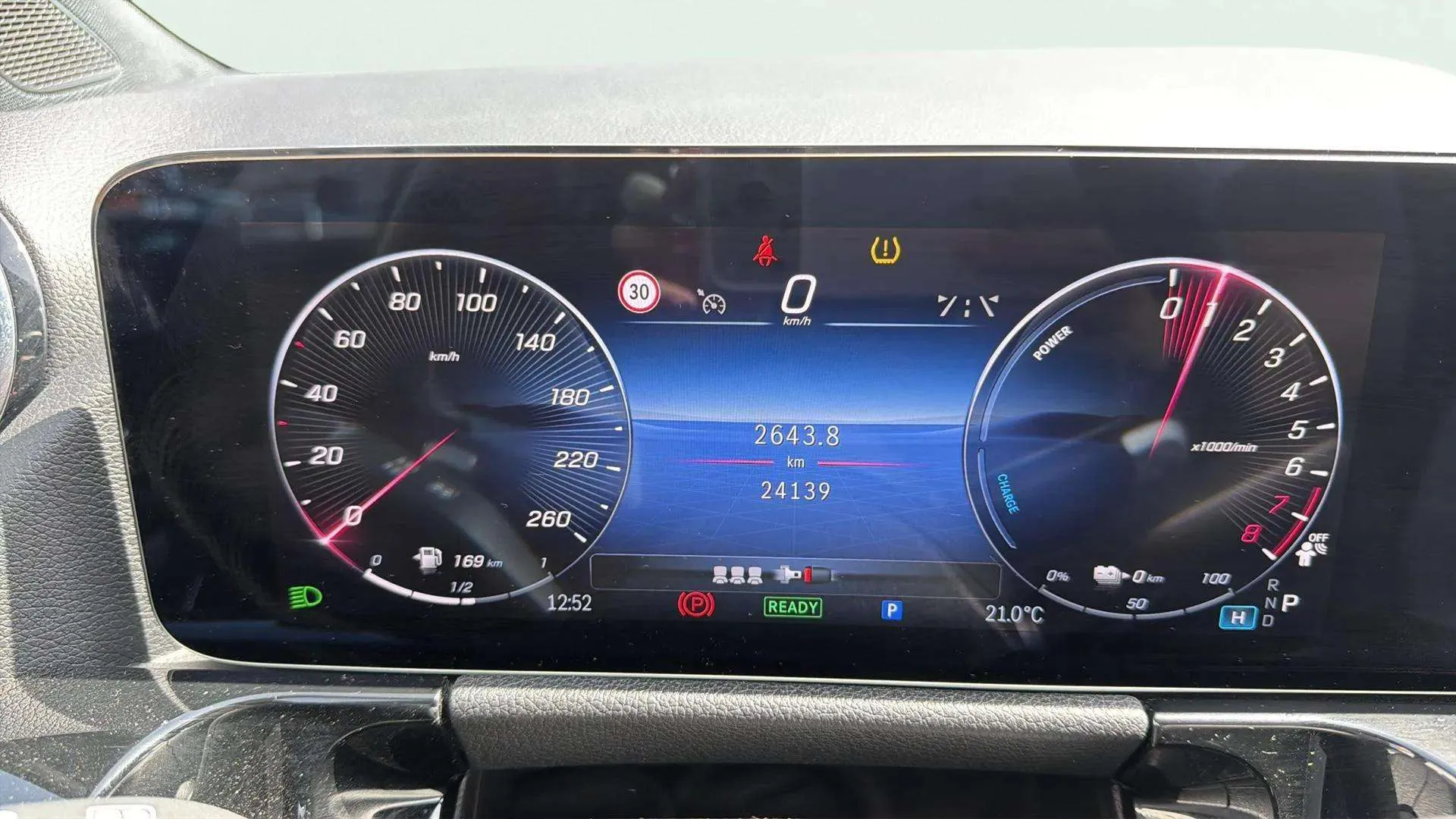 Mercedes-Benz GLA 250 e con tecnología híbrida EQ - foto 12