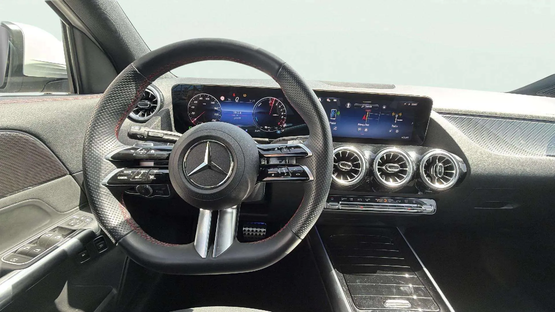 Mercedes-Benz GLA 250 e con tecnología híbrida EQ - foto 11
