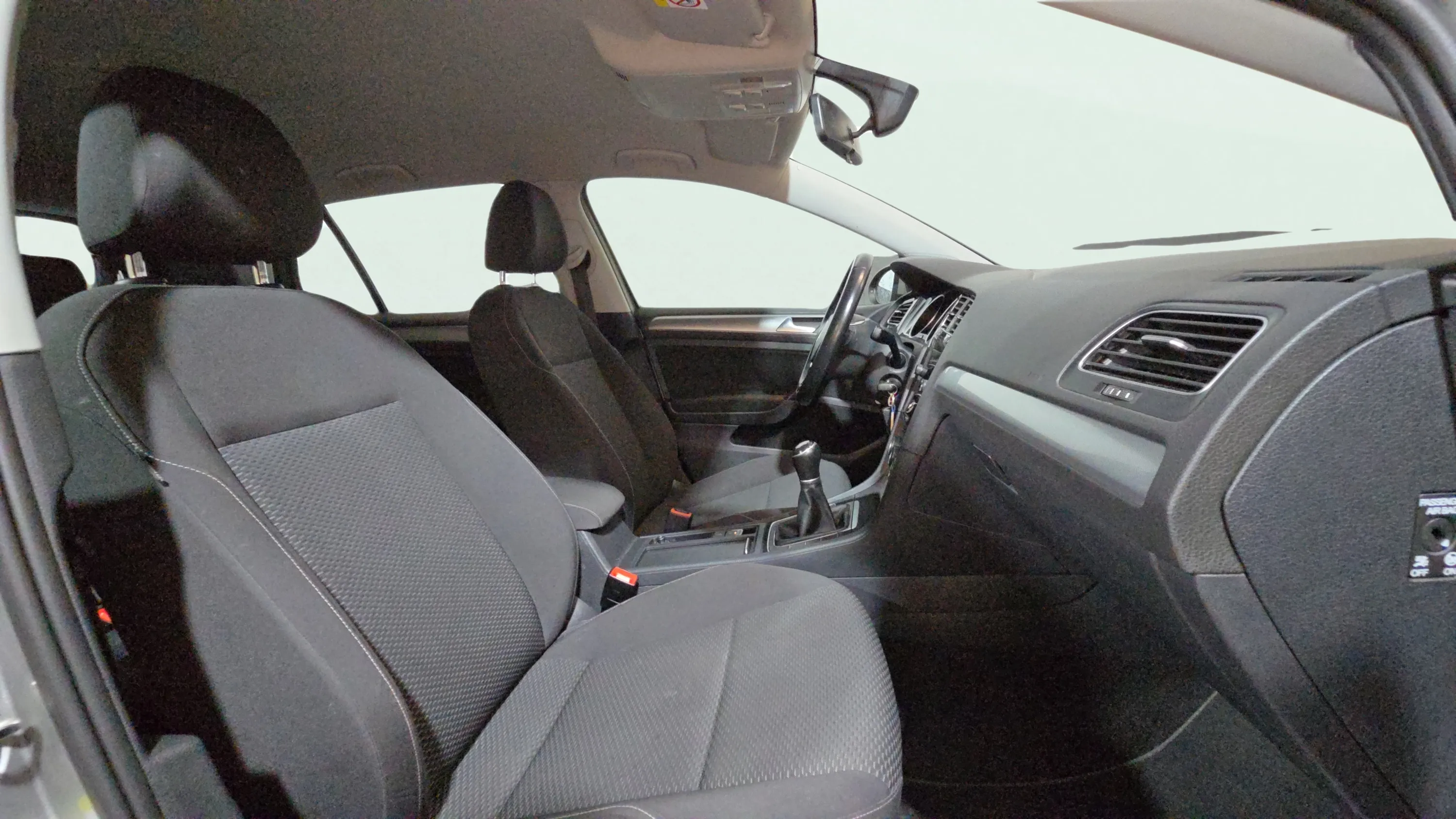 Volkswagen Golf Advance 1.6 TDI - foto 17