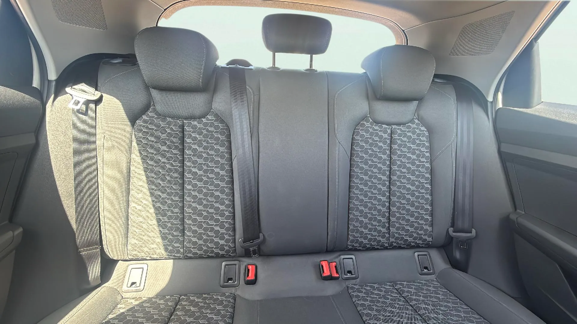 Audi A1 Sportback Advanced 30 TFSI - foto 15