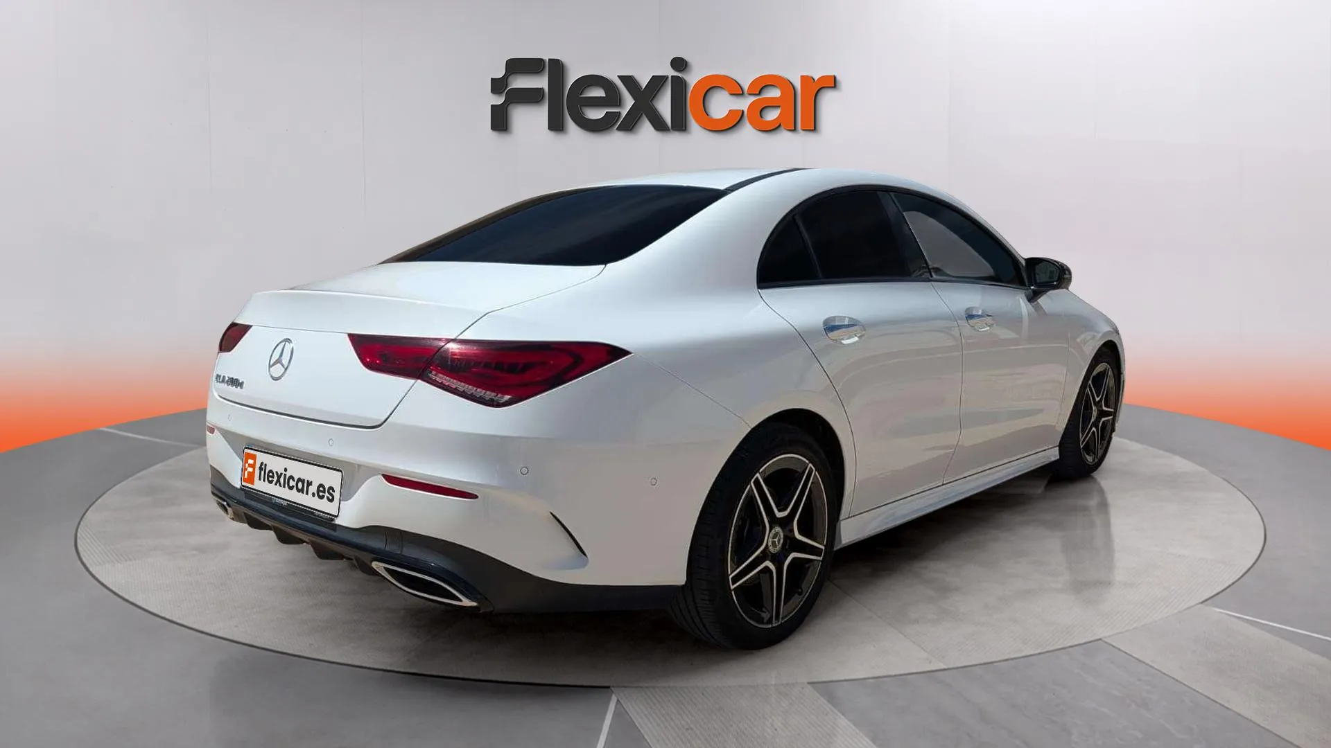 Mercedes-Benz CLA 200 D DCT - foto 7
