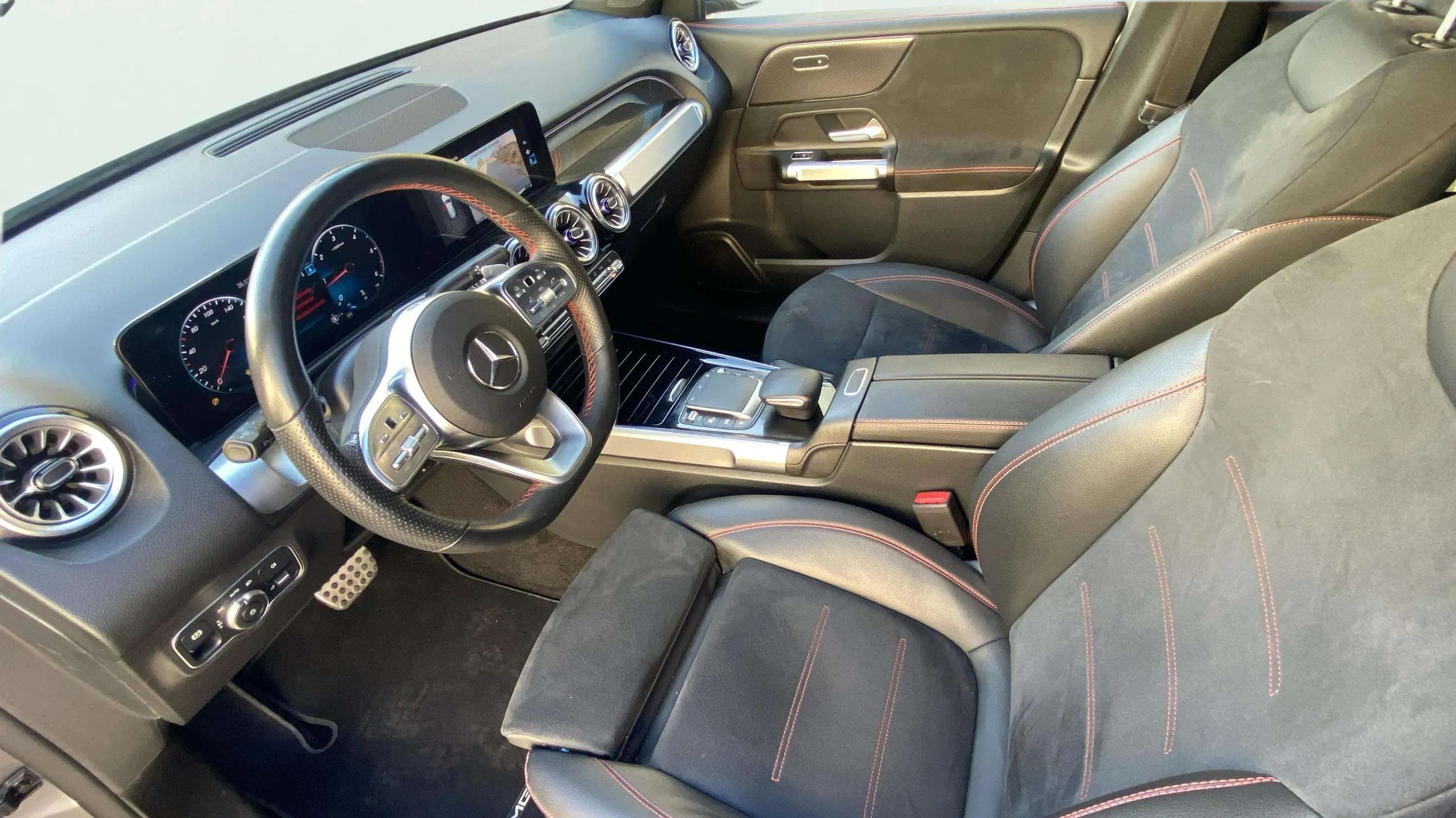 Mercedes-Benz GLB 2.0 GLB 220 D 4MATIC DCT - foto 14