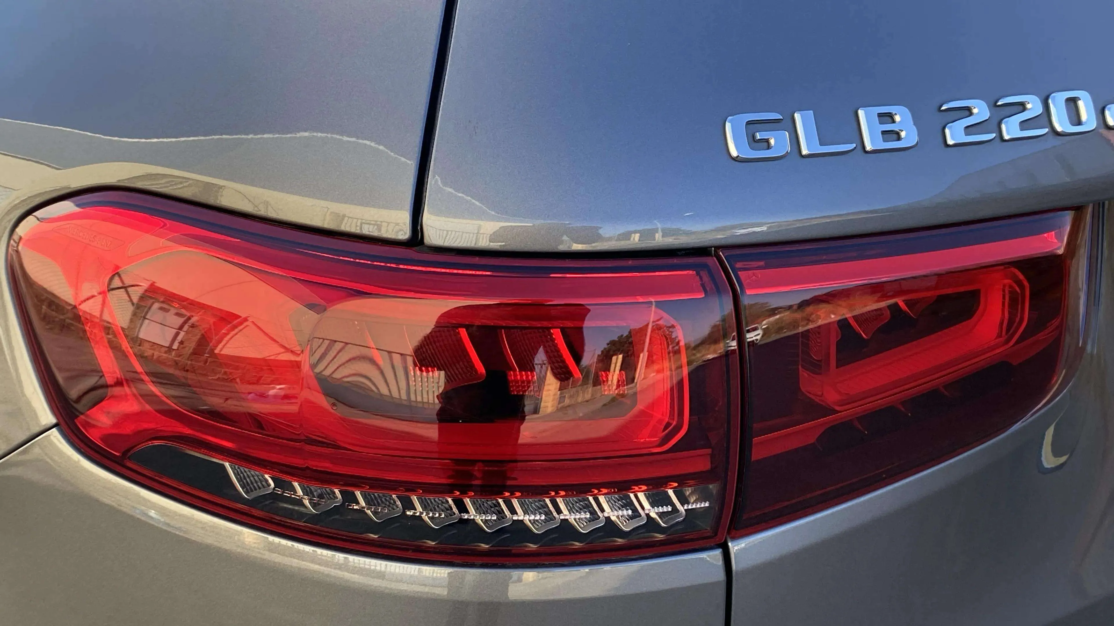 Mercedes-Benz GLB 2.0 GLB 220 D 4MATIC DCT - foto 26