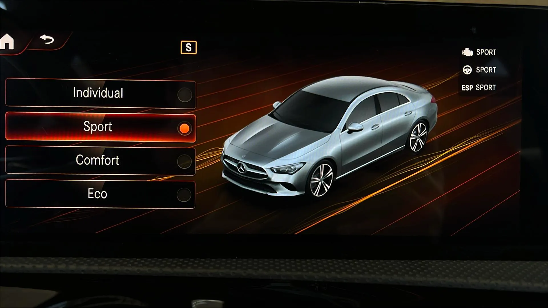 Mercedes-Benz CLA 200 D DCT - foto 17