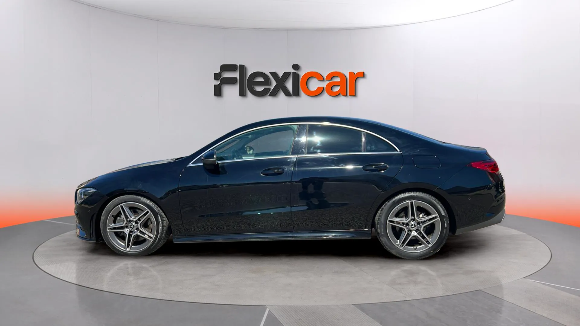Mercedes-Benz CLA 200 D DCT - foto 6