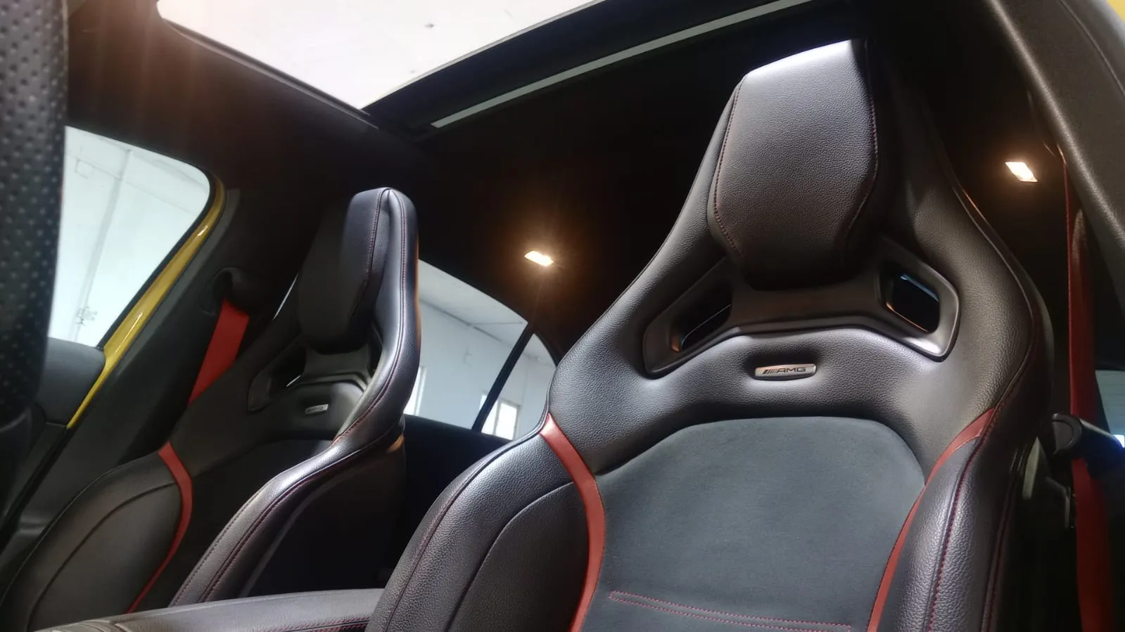 Mercedes-Benz Clase A Mercedes-AMG A 35 4MATIC+ - foto 12