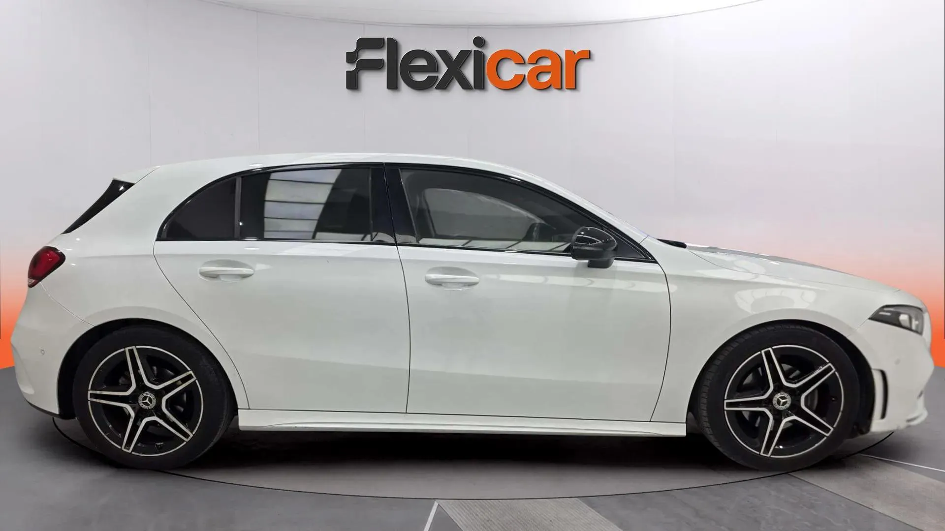 Mercedes-Benz Clase A A 180 d - foto 2