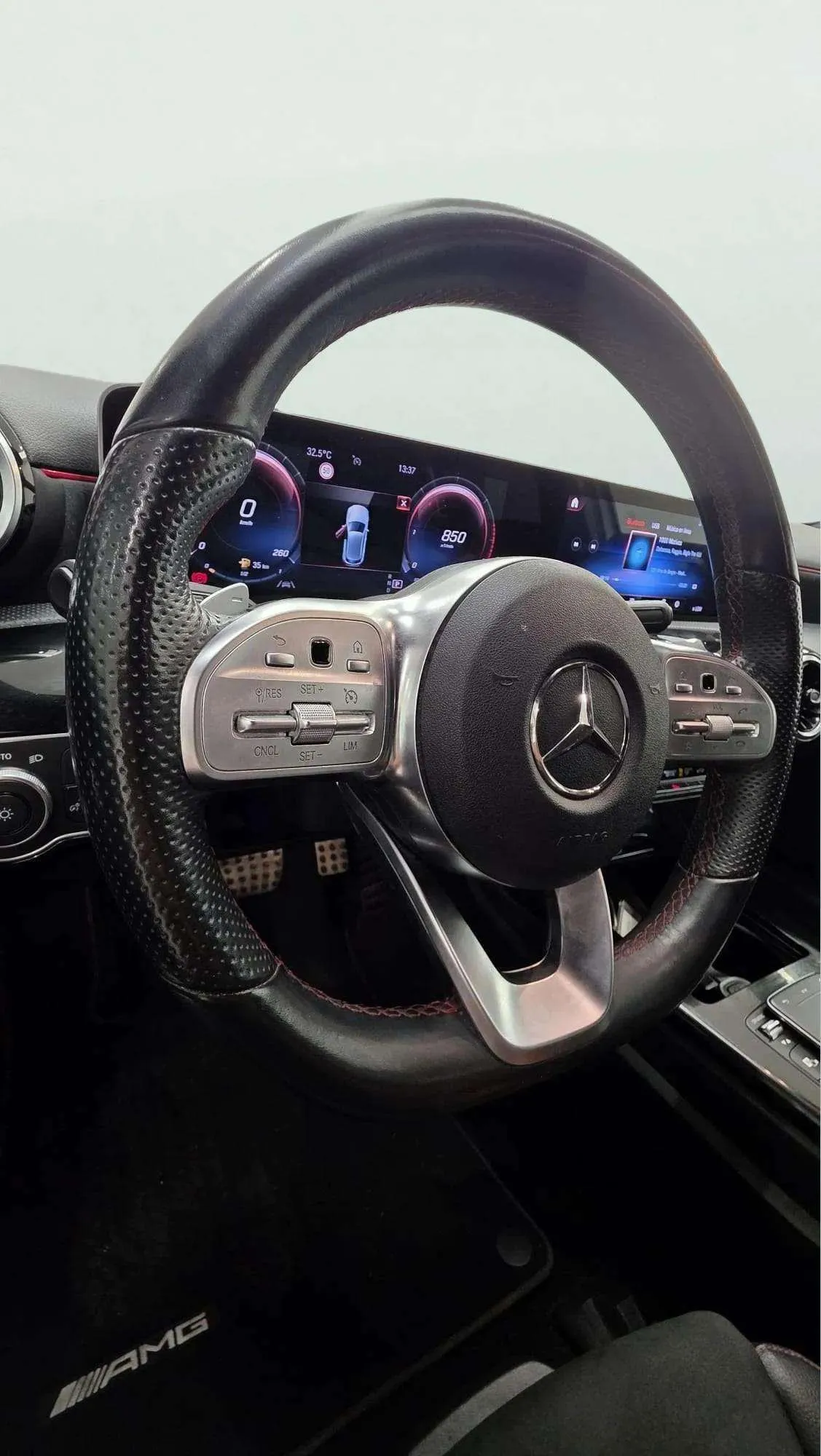Mercedes-Benz Clase A A 180 d - foto 9