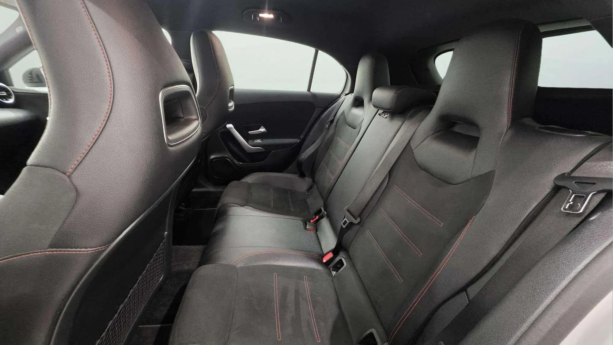 Mercedes-Benz Clase A A 180 d - foto 14