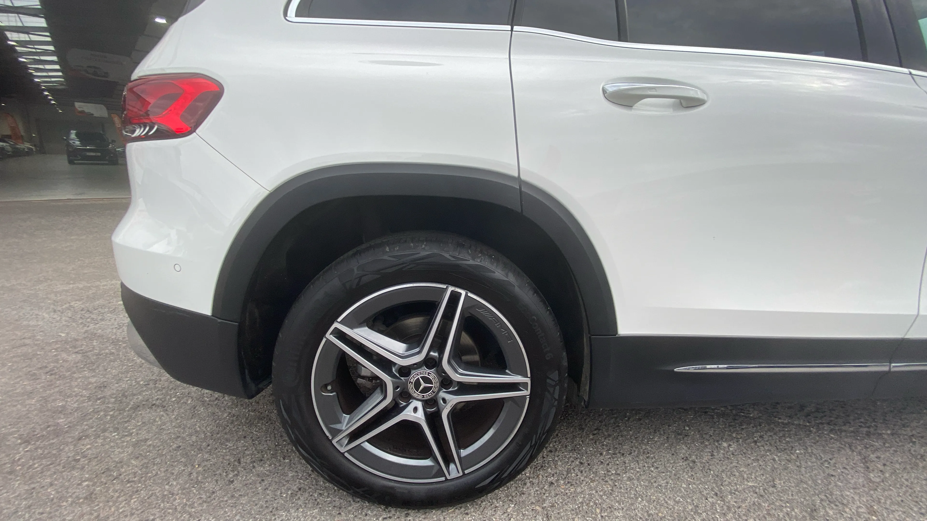 Mercedes-Benz GLB 200 d - foto 18