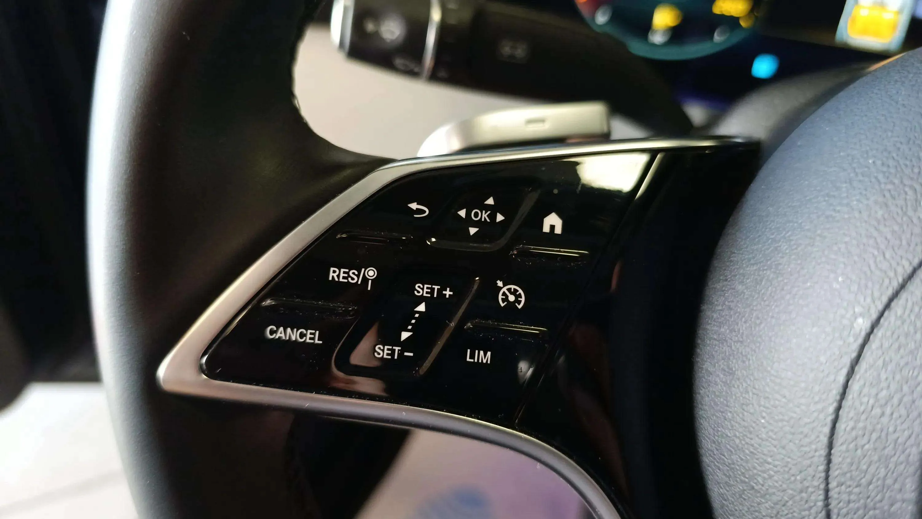 Mercedes-Benz Clase E E 200 - foto 11