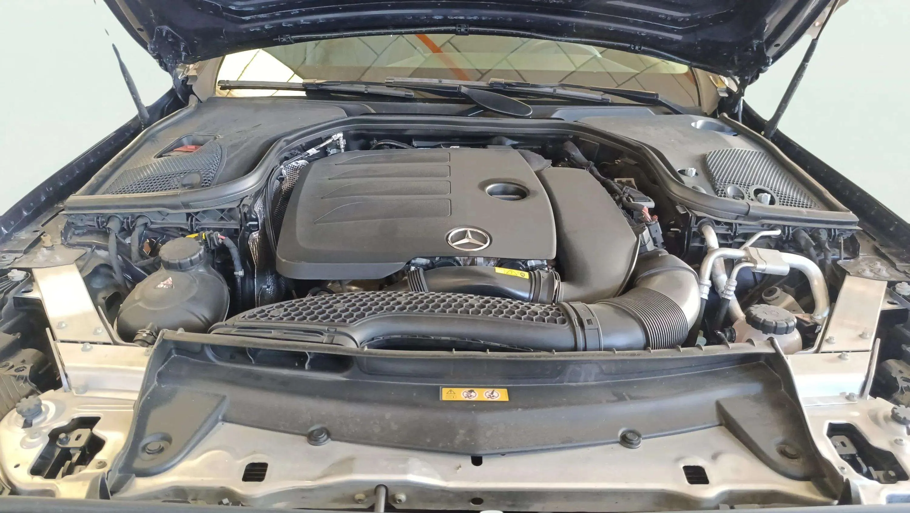 Mercedes-Benz Clase E E 200 - foto 29