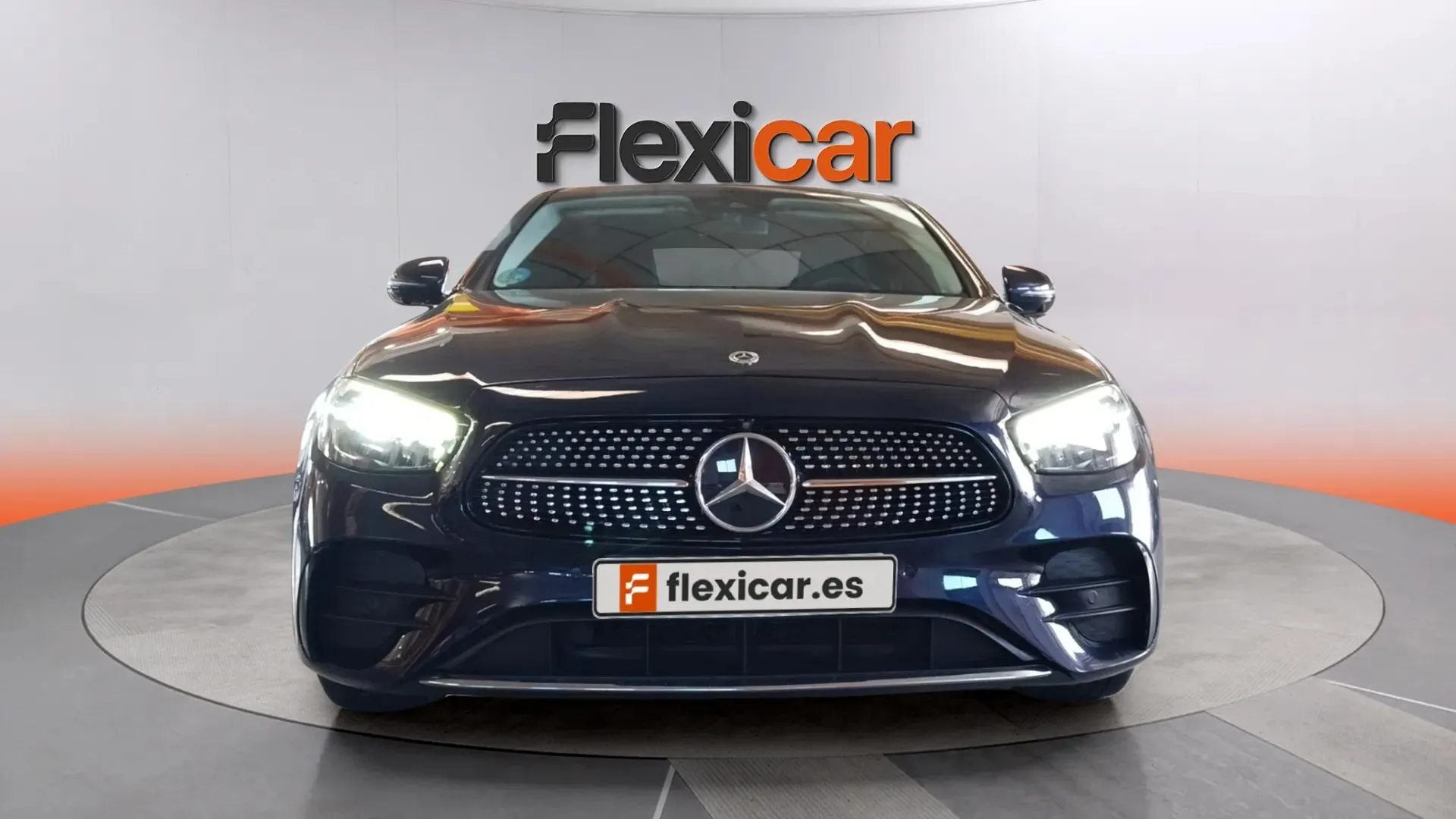 Mercedes-Benz Clase E E 200 - foto 8