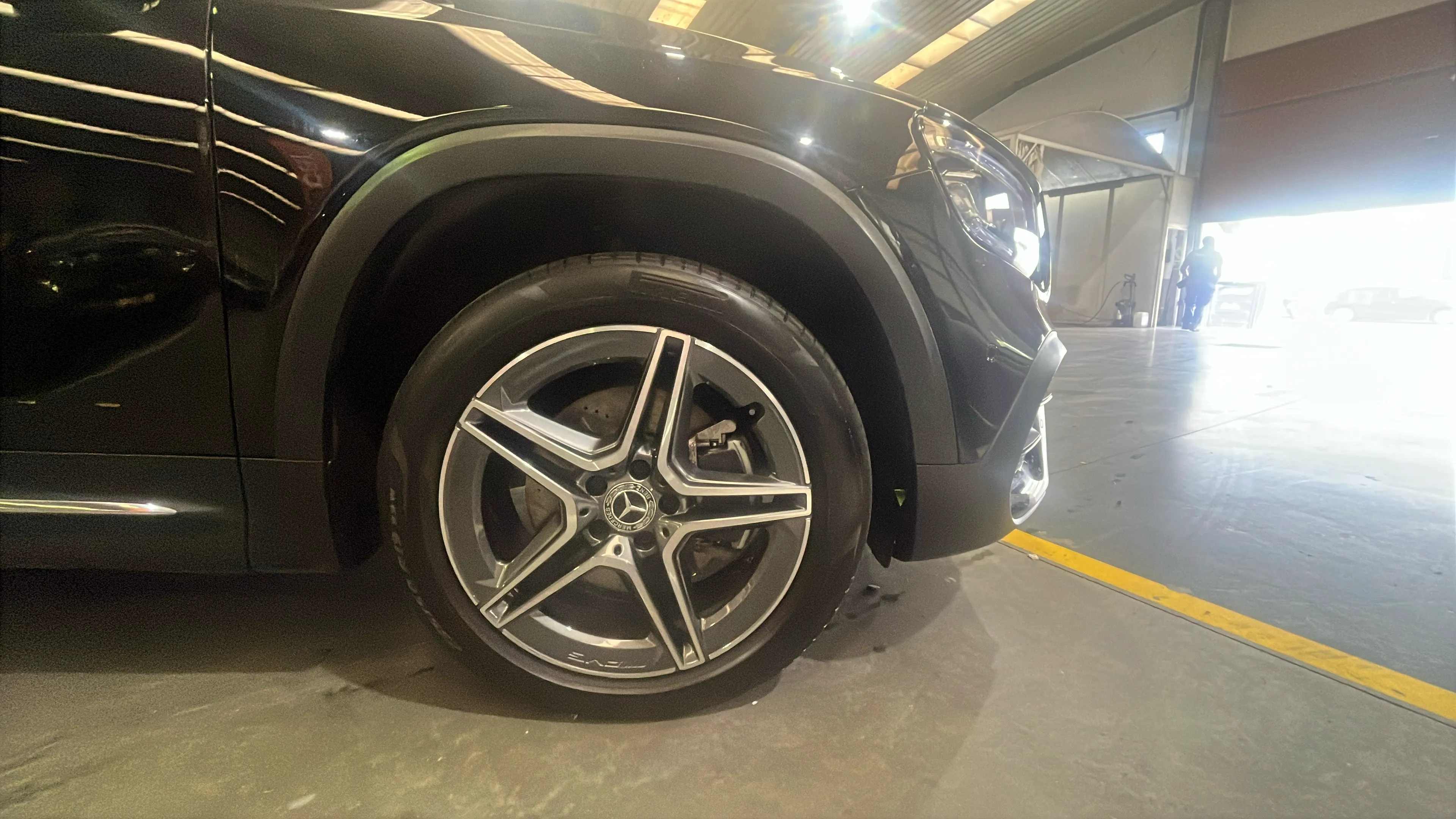 Mercedes-Benz GLB 200 d - foto 22