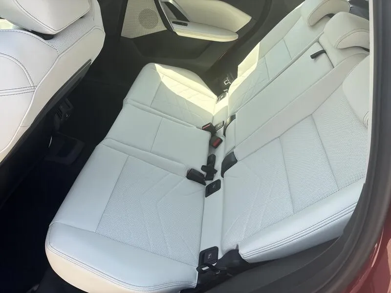 BMW X1 20d xDrive xLine - foto 25