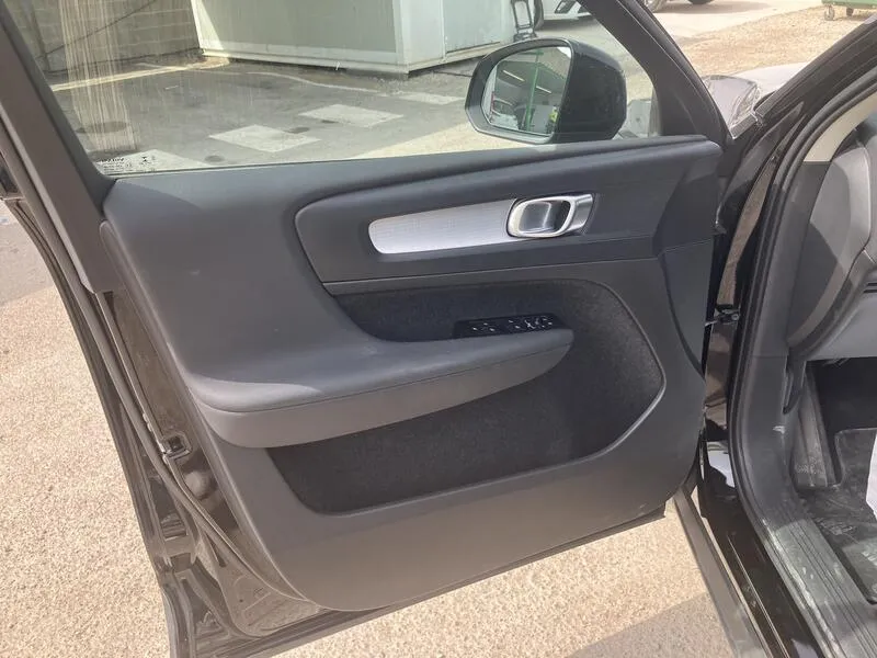 Volvo XC40 1.5 T2 Momentum Pro - foto 26