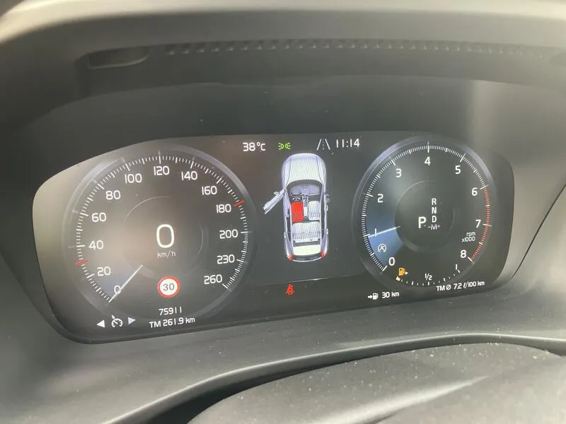 Volvo XC40 1.5 T2 Momentum Pro - foto 12