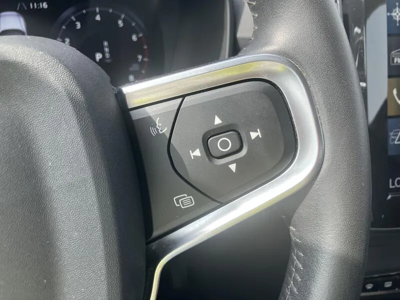 Volvo XC40 1.5 T2 Momentum Pro - foto 31