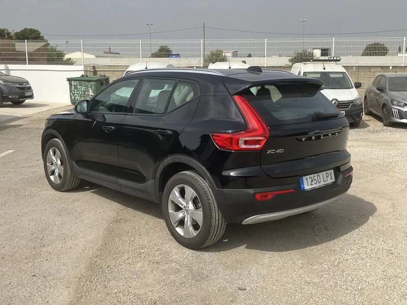 Volvo XC40 1.5 T2 Momentum Pro - foto 4