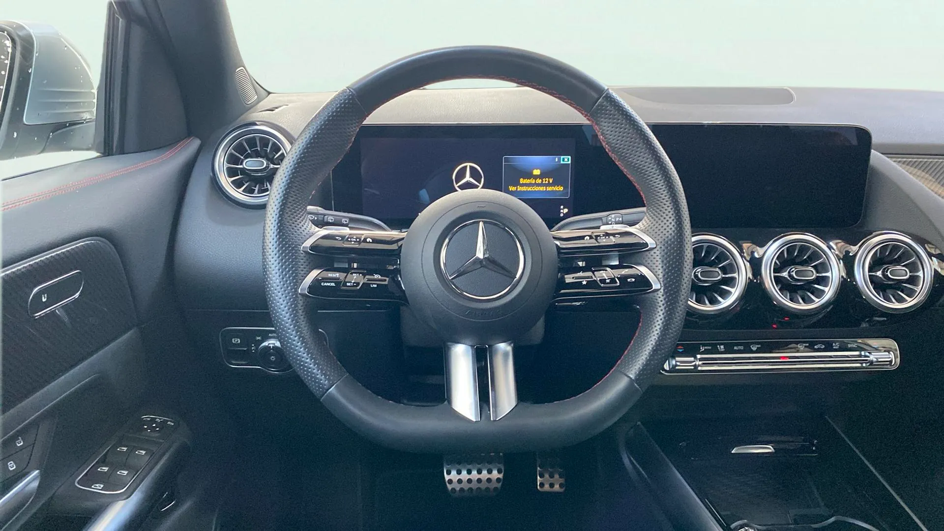 Mercedes-Benz GLA 200 D - foto 14