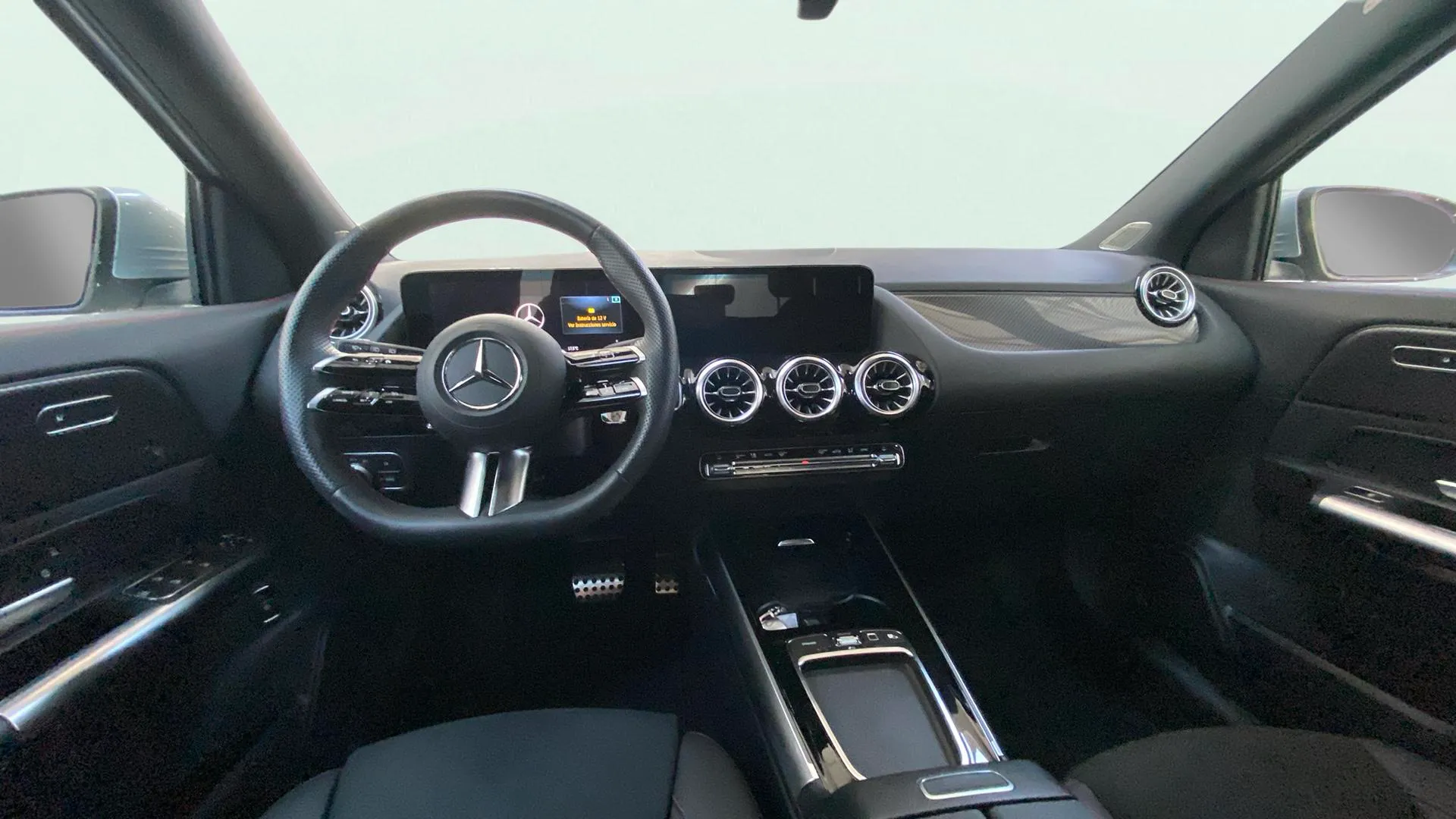 Mercedes-Benz GLA 200 D - foto 13