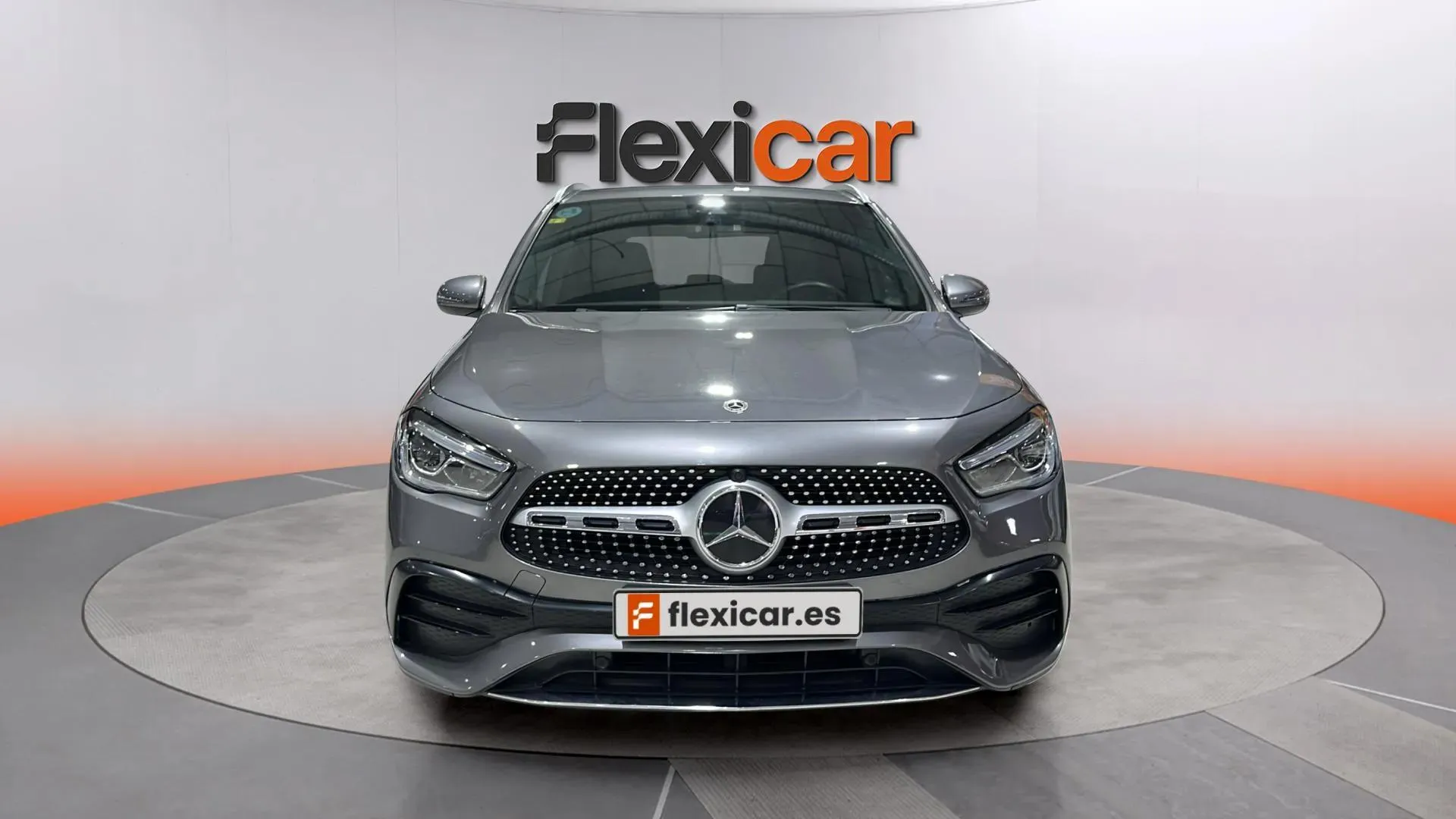 Mercedes-Benz GLA 200 D - foto 2