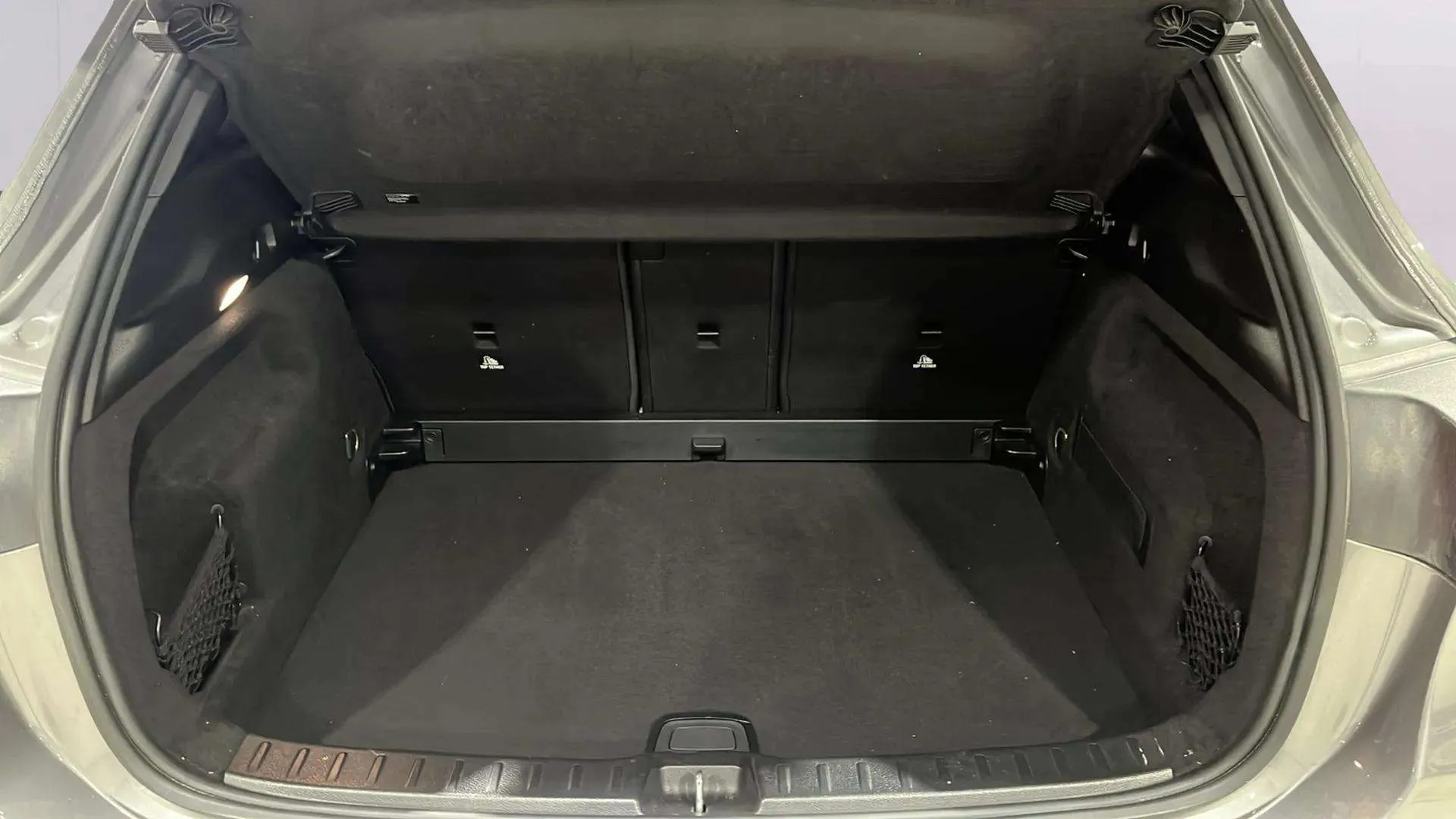 Mercedes-Benz GLA 200 D - foto 9