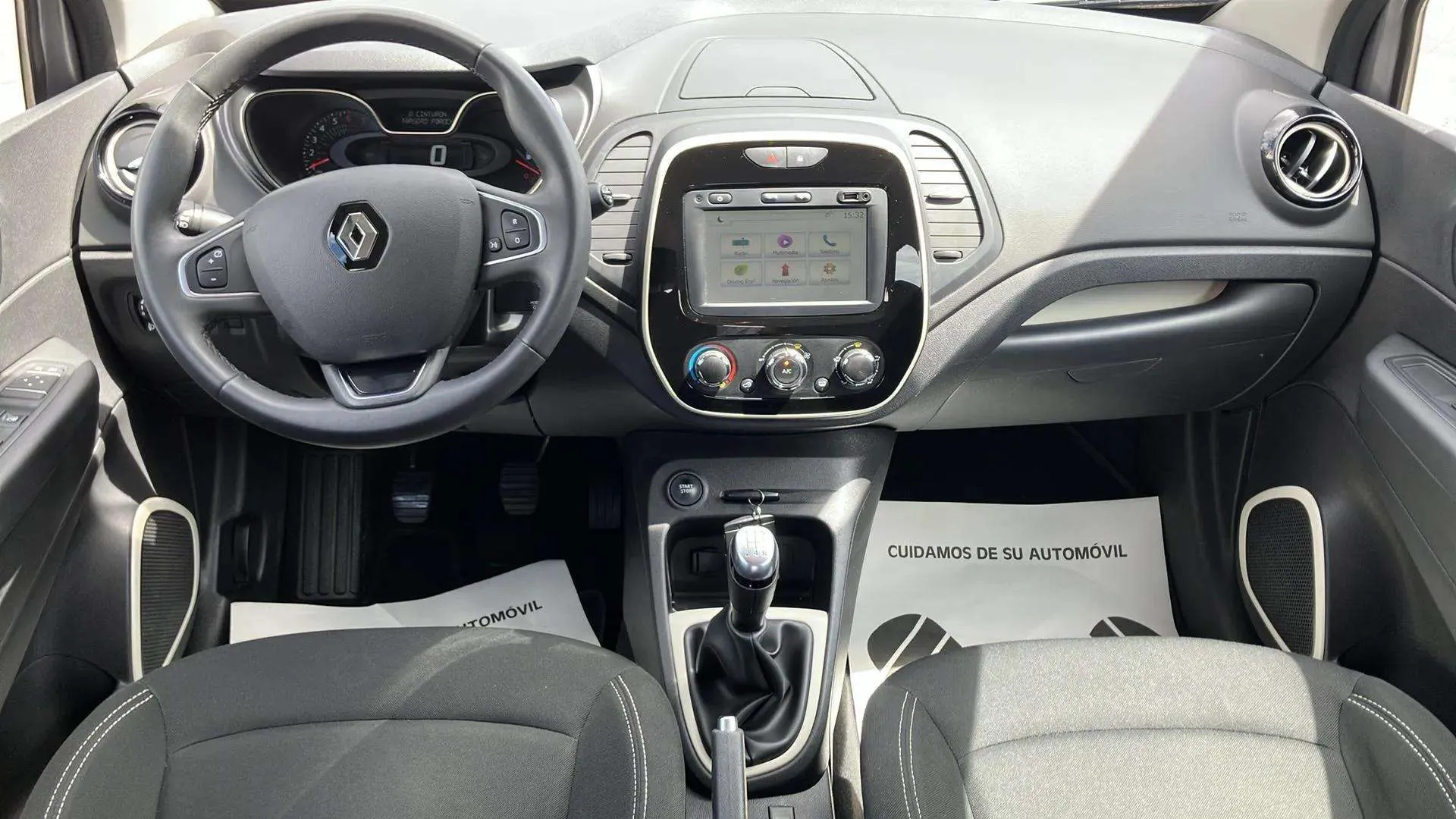 Renault Captur Life TCe - foto 11