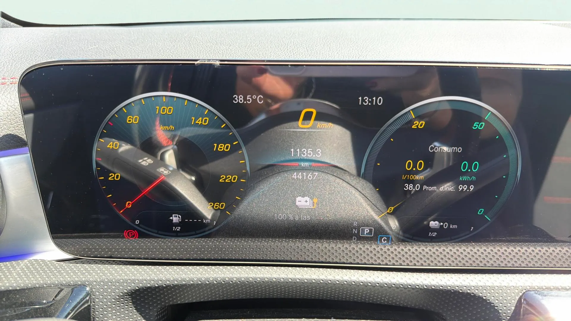 Mercedes-Benz CLA 250 e - foto 12