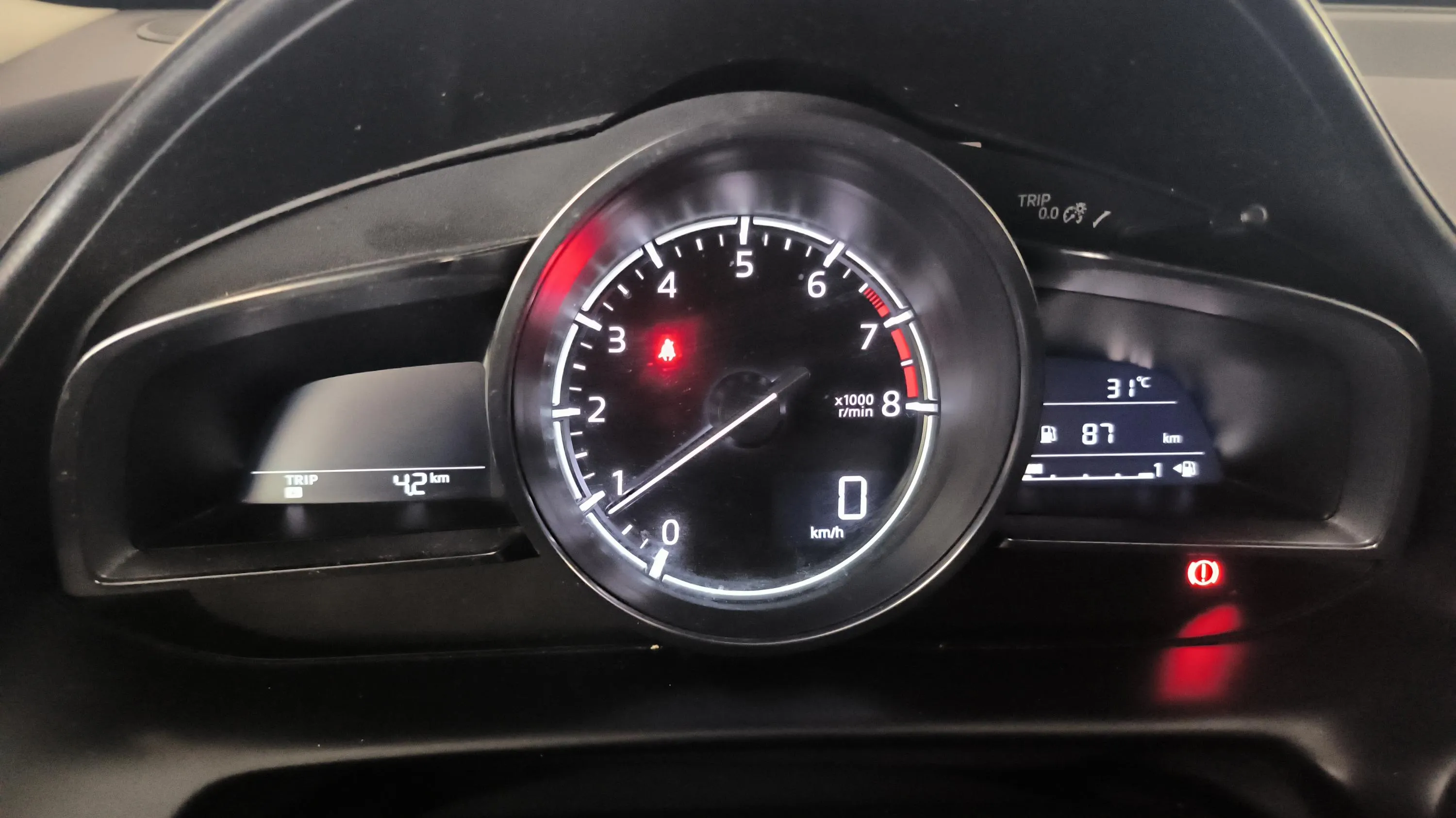 Mazda CX-3 2.0 Skyactiv GE Luxury 2WD - foto 18