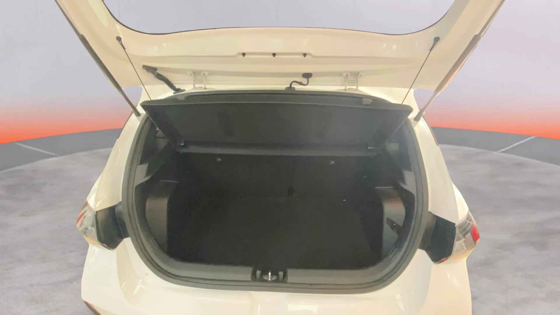 Hyundai i20 1.2 MPI N Line 30 Aniversario - foto 12