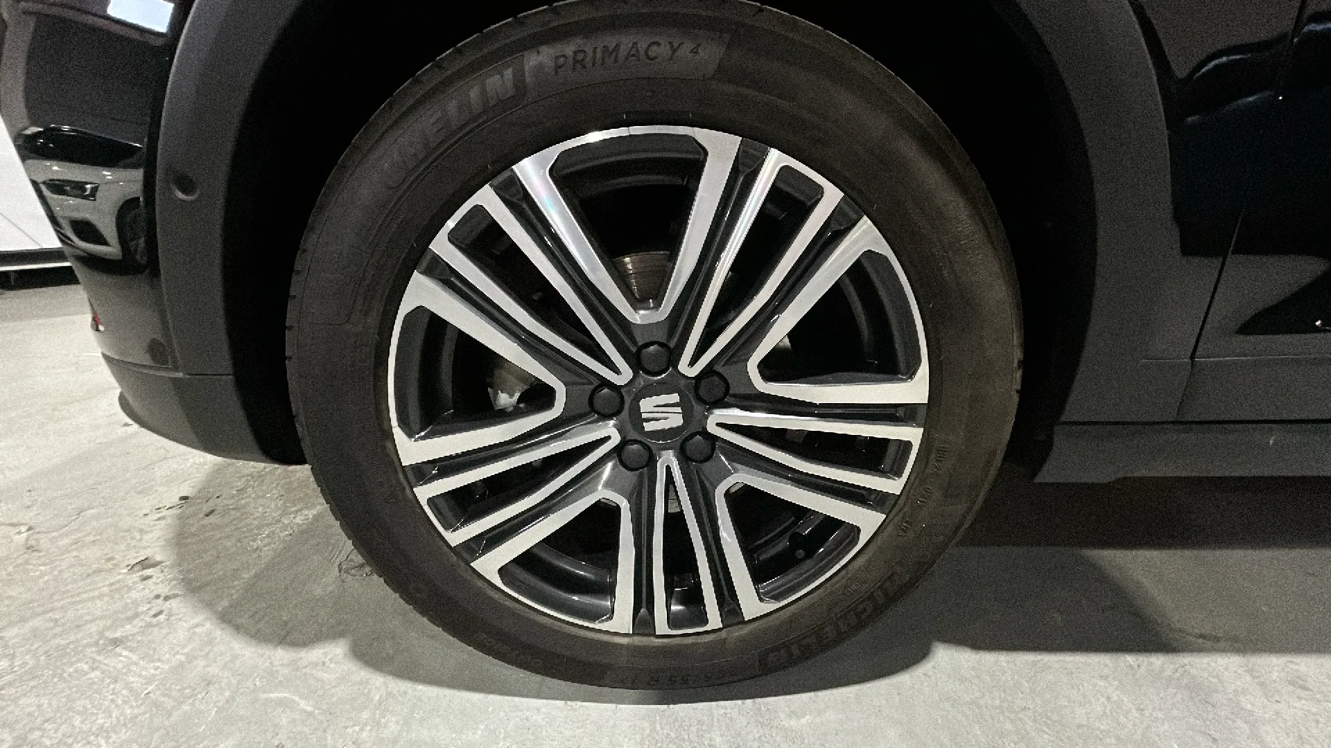 SEAT Arona 1.0 TSI FR - foto 18