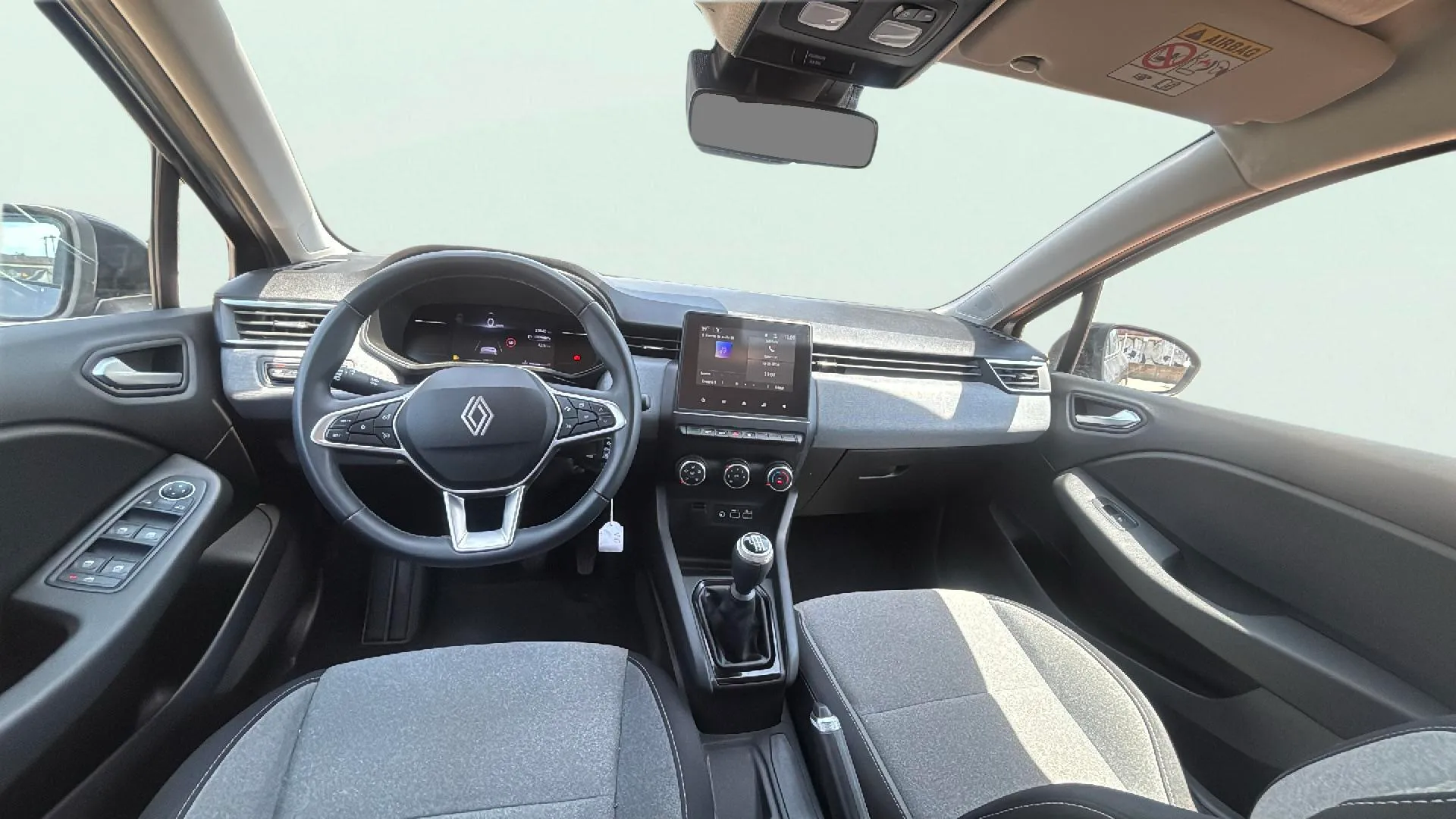 Renault Clio Equilibre TCe - foto 12