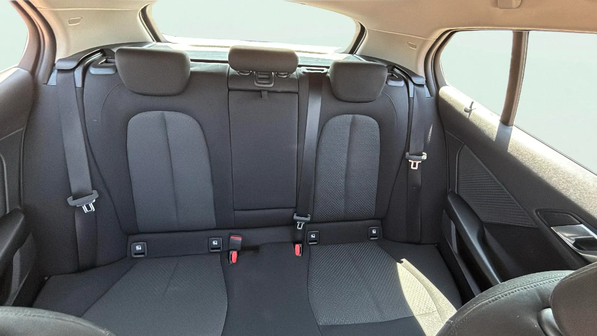 BMW Serie 1 118d - foto 14
