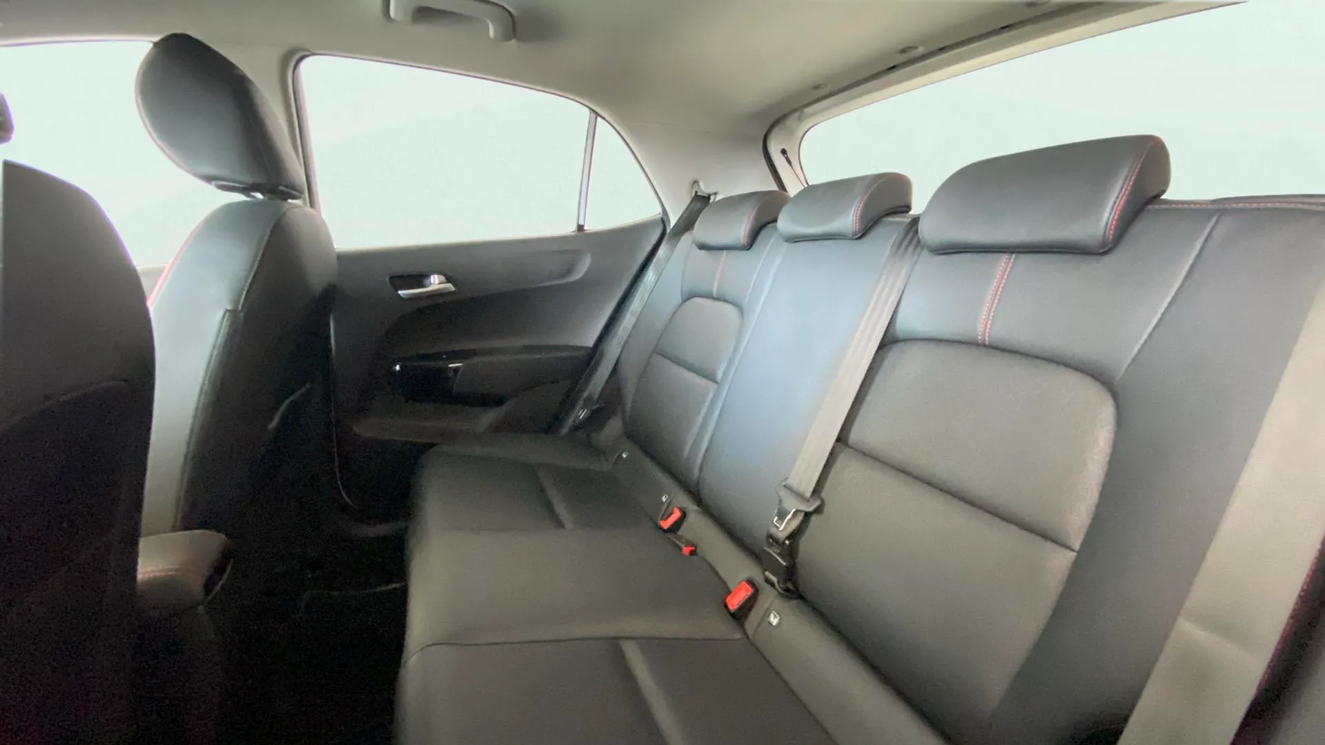 Kia Picanto 1.2 DPi GT Line - foto 12