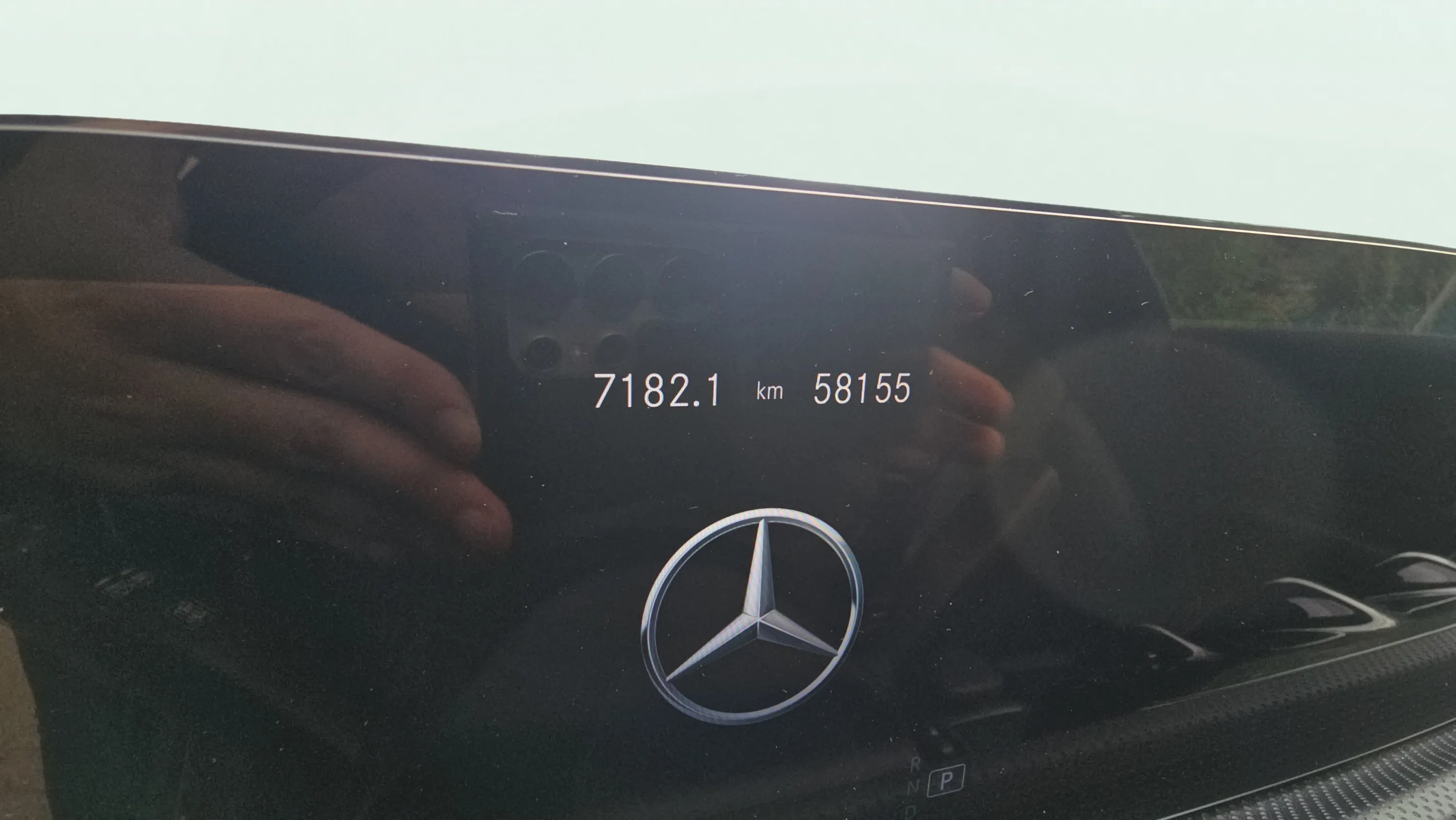 Mercedes-Benz CLA 180 - foto 14