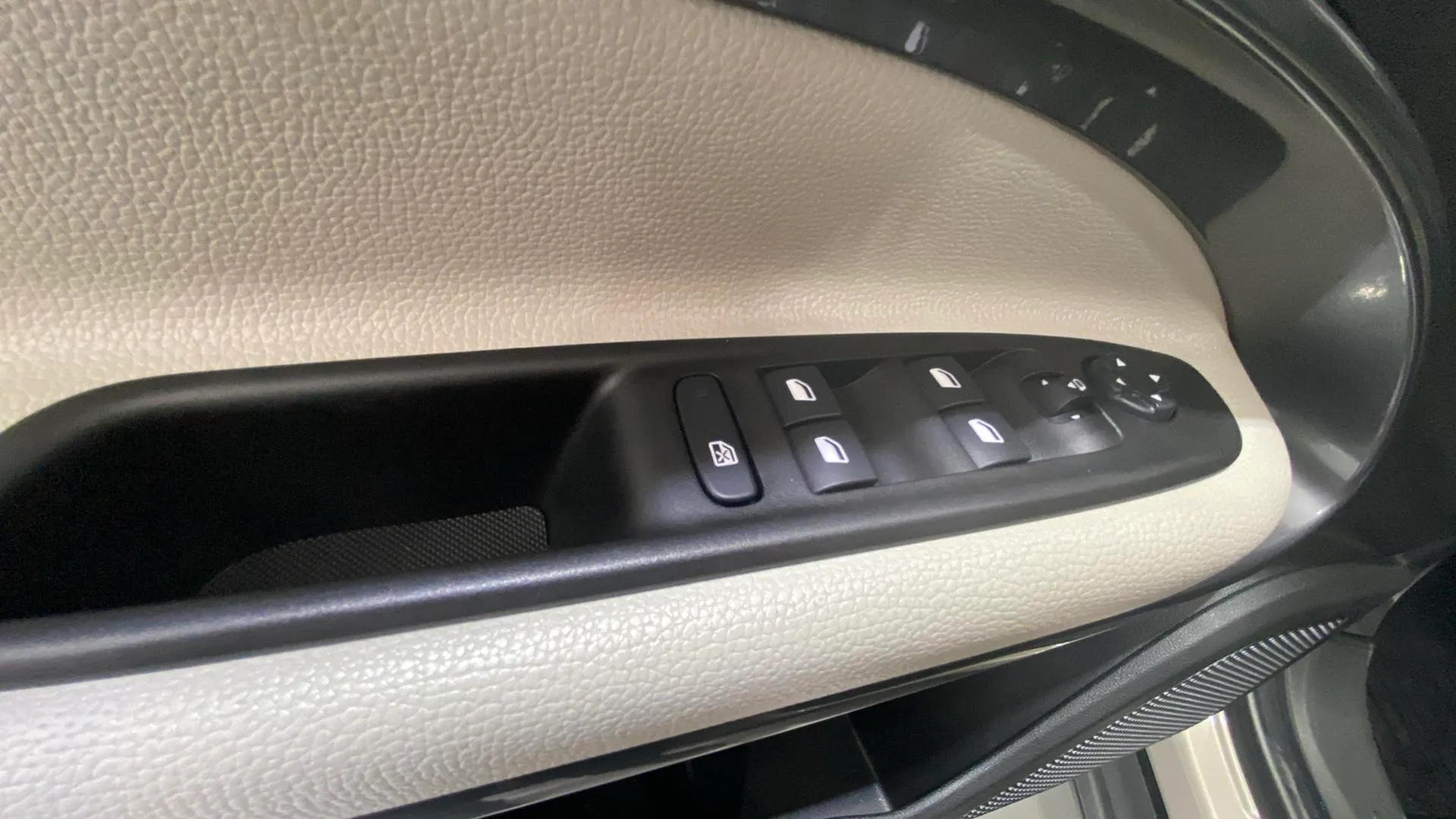 Fiat 600 MHEV La prima 1.2 Ddct - foto 17