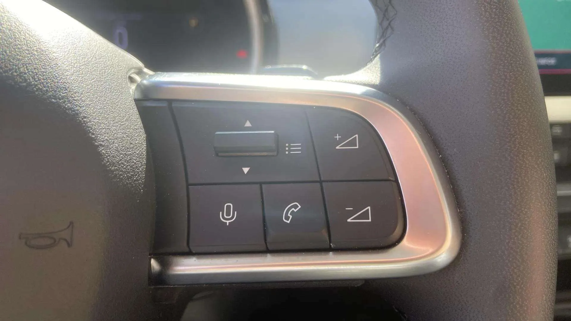 Fiat 600 MHEV La prima 1.2 Ddct - foto 11