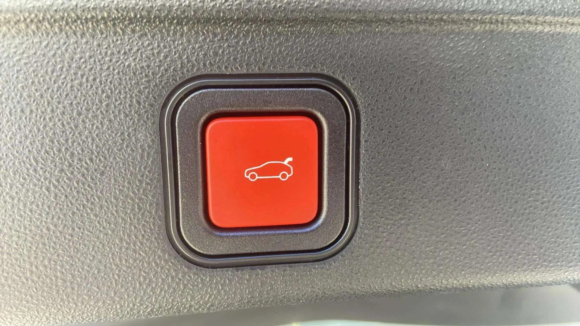 Fiat 600 MHEV La prima 1.2 Ddct - foto 22