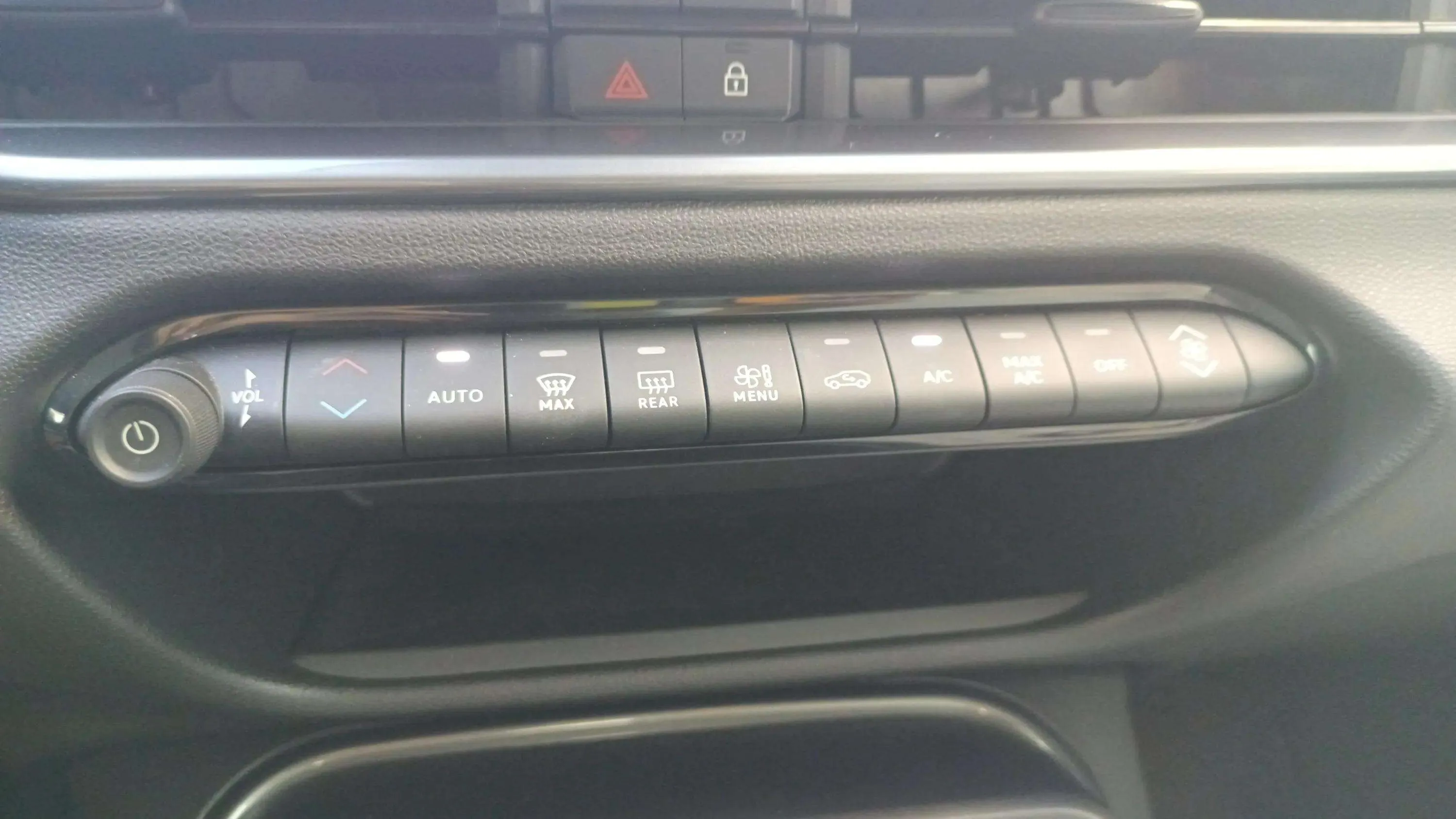 Fiat 600 MHEV La prima 1.2 Ddct - foto 21