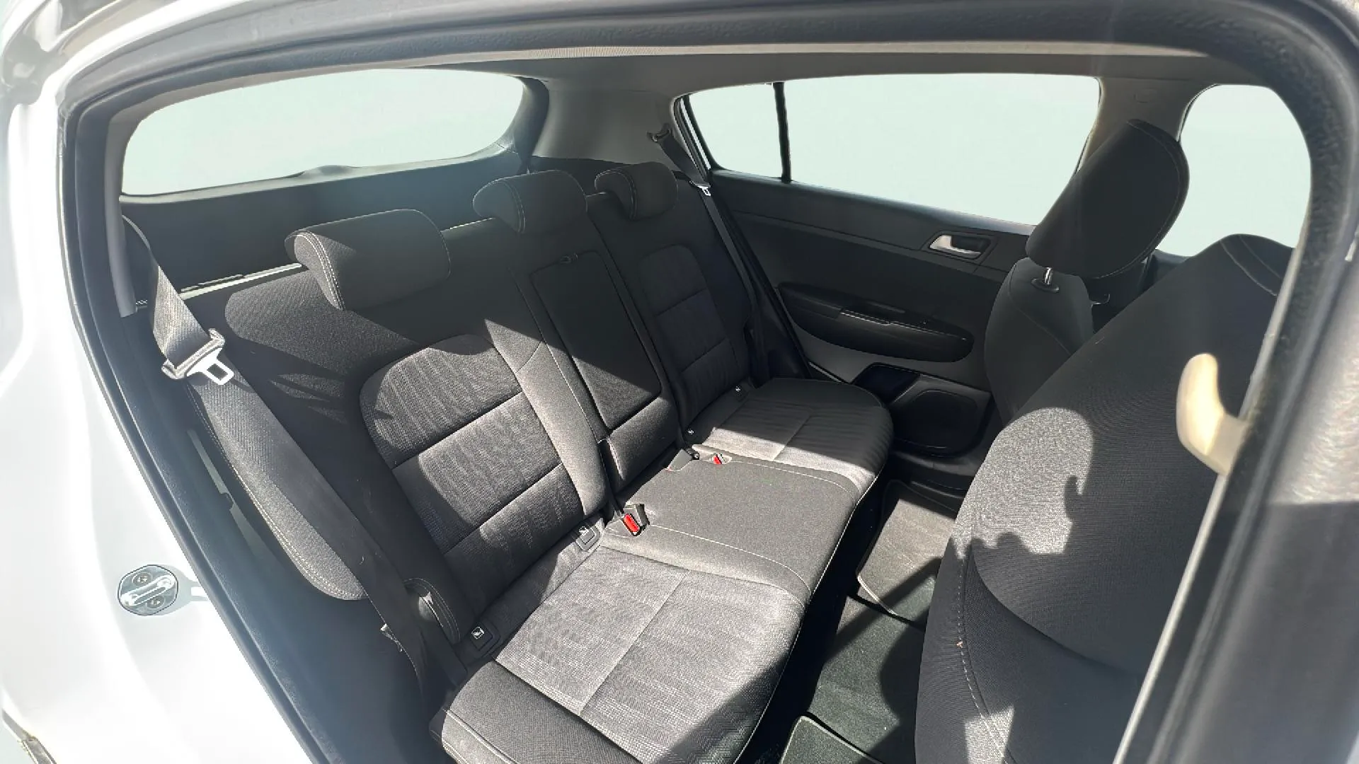 Kia Sportage 1.6 T-GDi GT Line Essential DCT 4x2 - foto 7