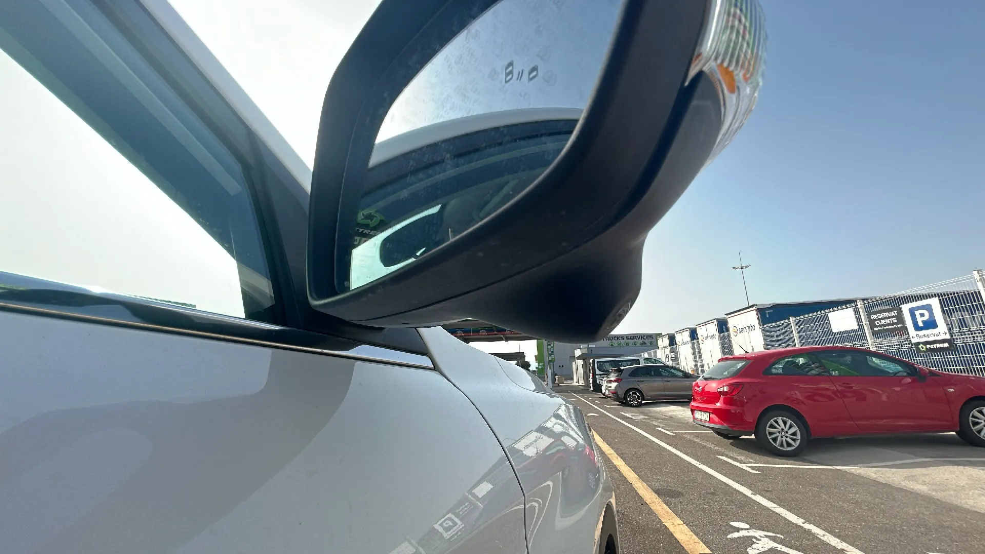 MG ZS Hybrid+ Comfort - foto 19
