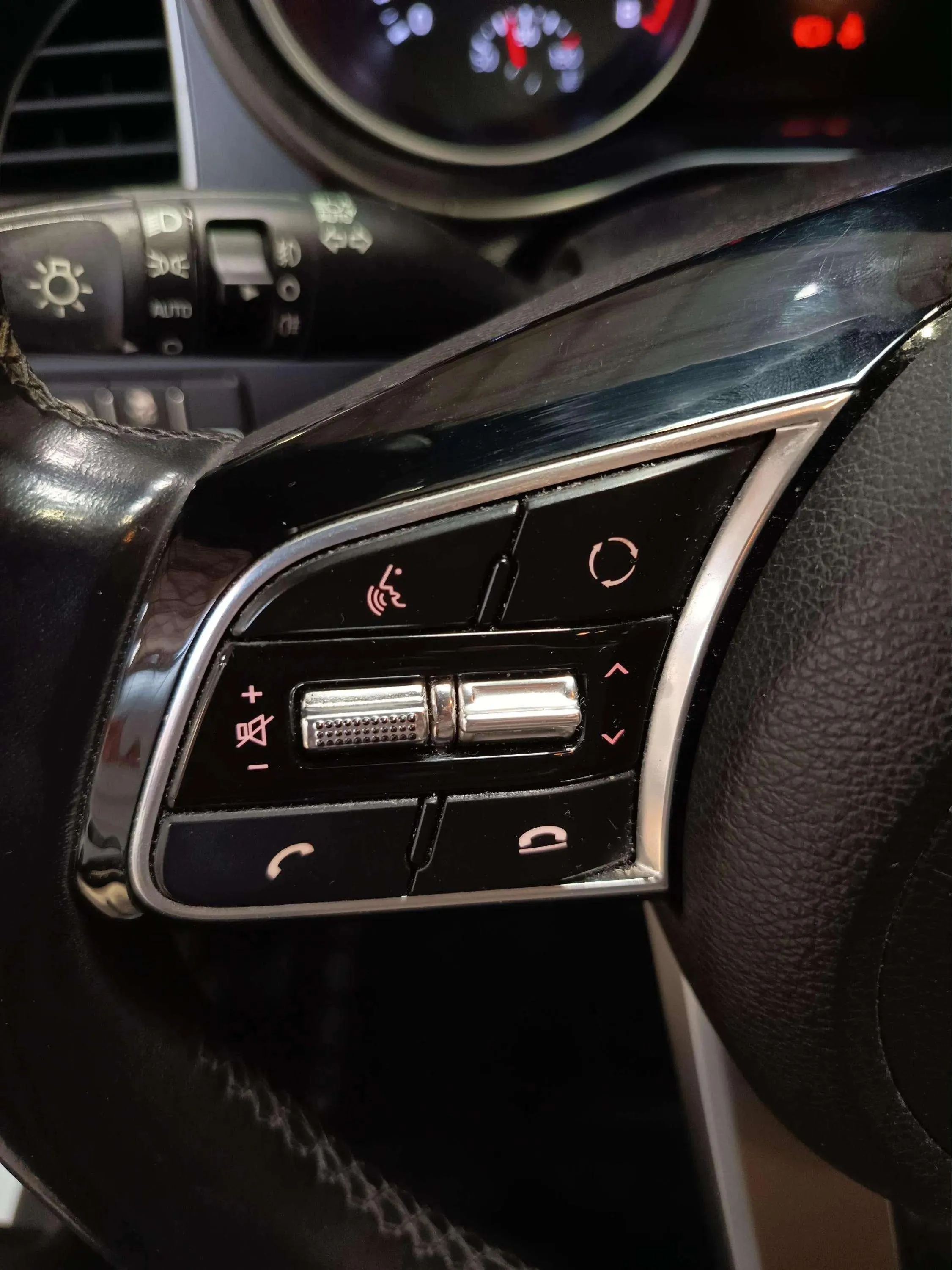 Kia Ceed 1.0 T-GDi - foto 12