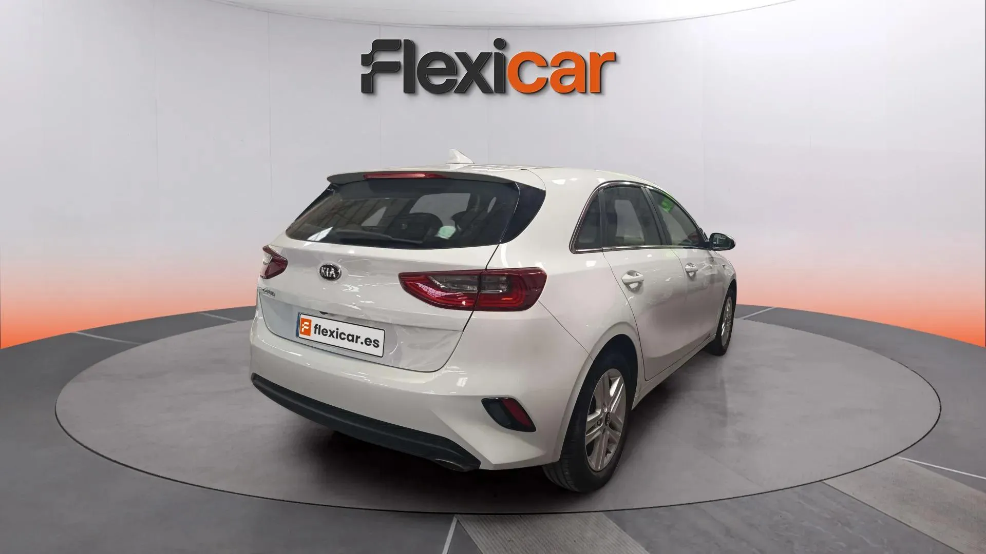 Kia Ceed 1.0 T-GDi - foto 7