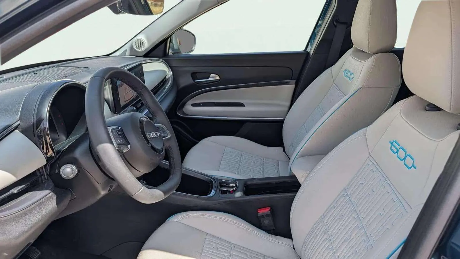 Fiat 600 MHEV La prima 1.2 Ddct - foto 9