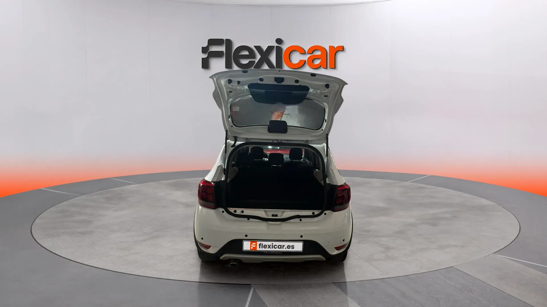 Dacia Sandero Comfort TCe - foto 18