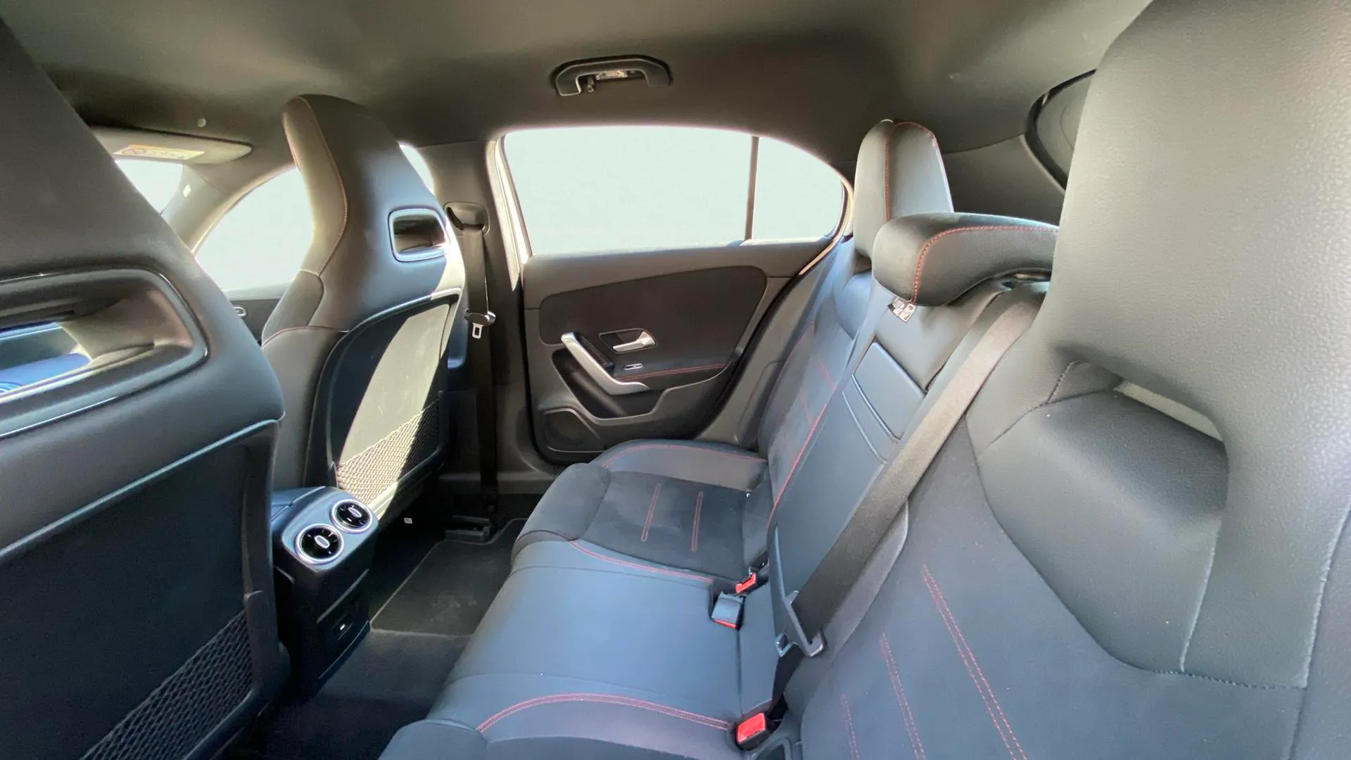 Mercedes-Benz Clase A A 180 d - foto 19