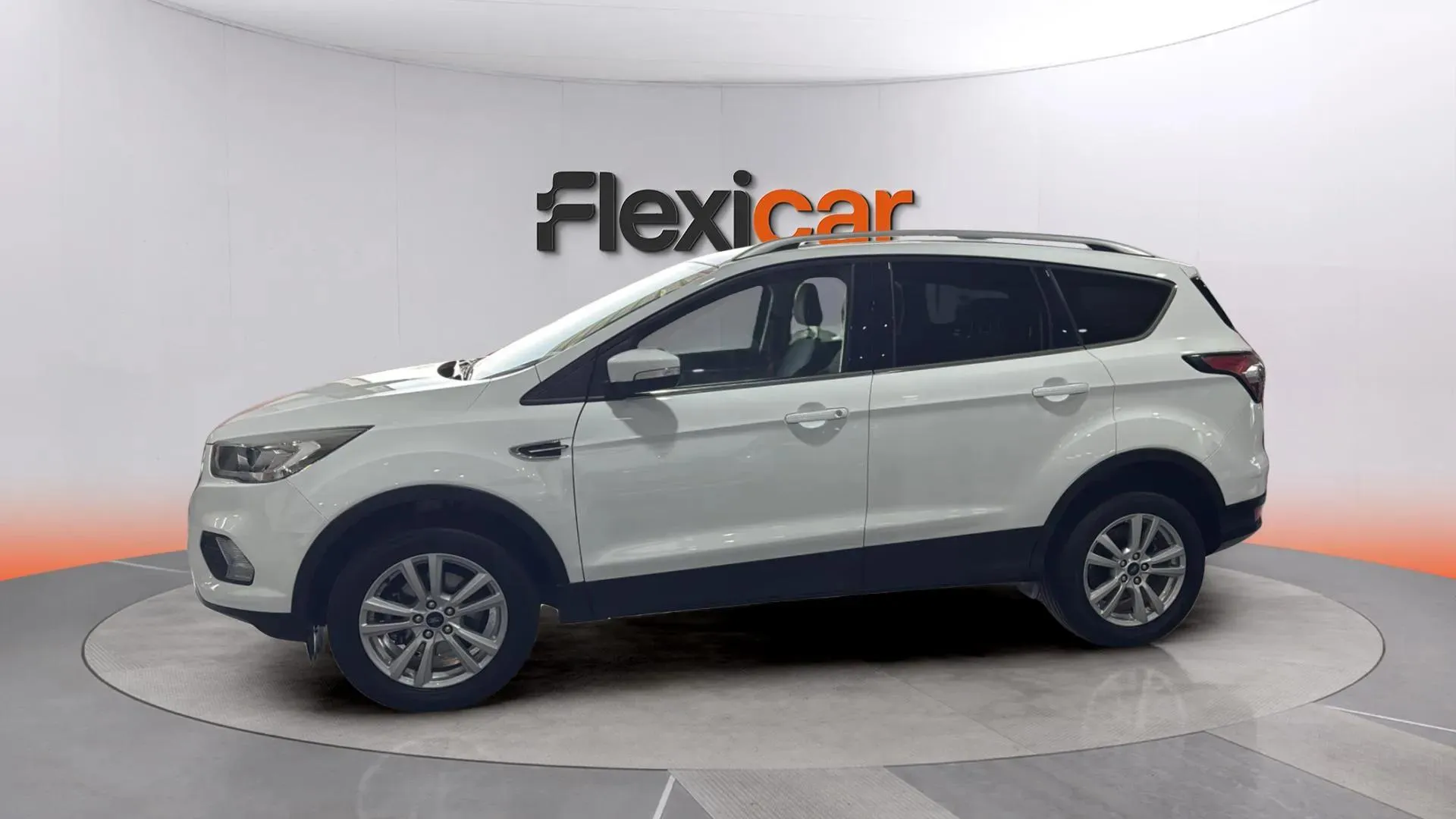 Ford Kuga 1.5 EcoBoost 4x2 Trend+ - foto 4